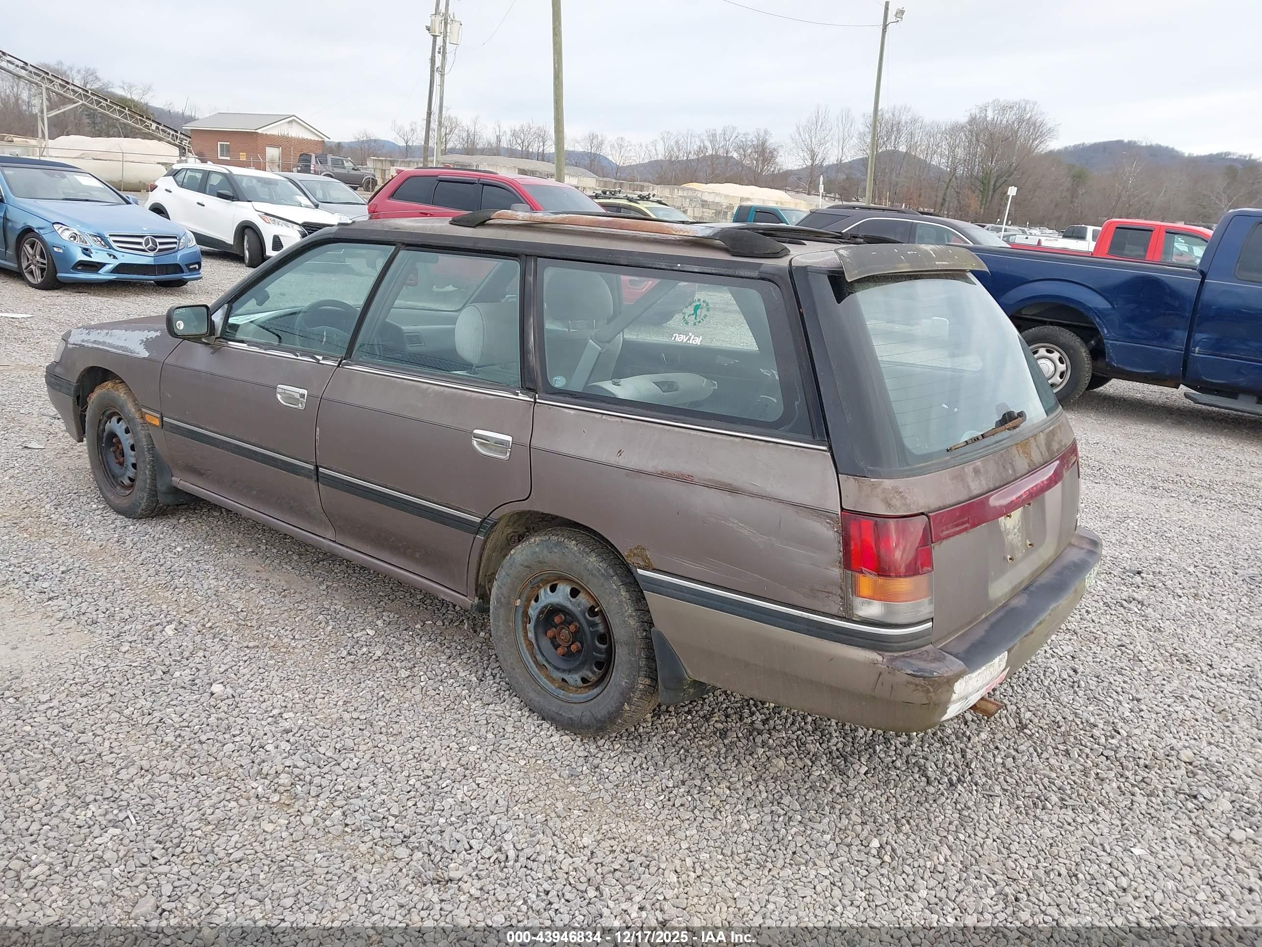 SUBARU LEGACY image 3