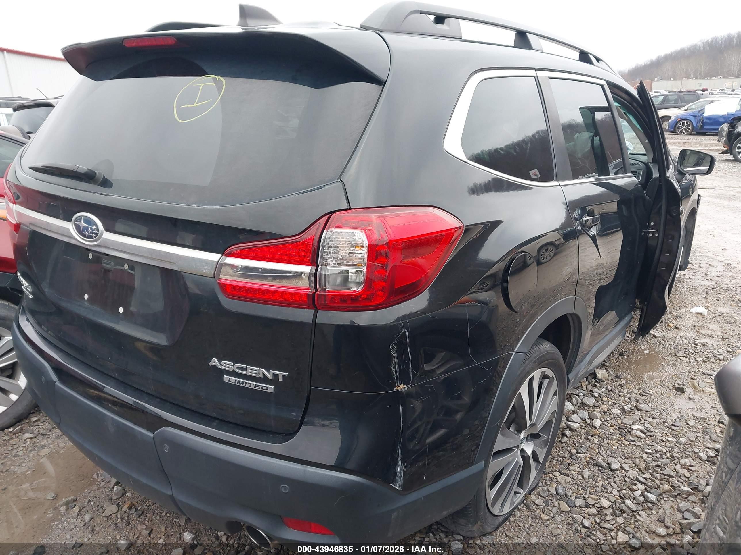 SUBARU ASCENT image 4