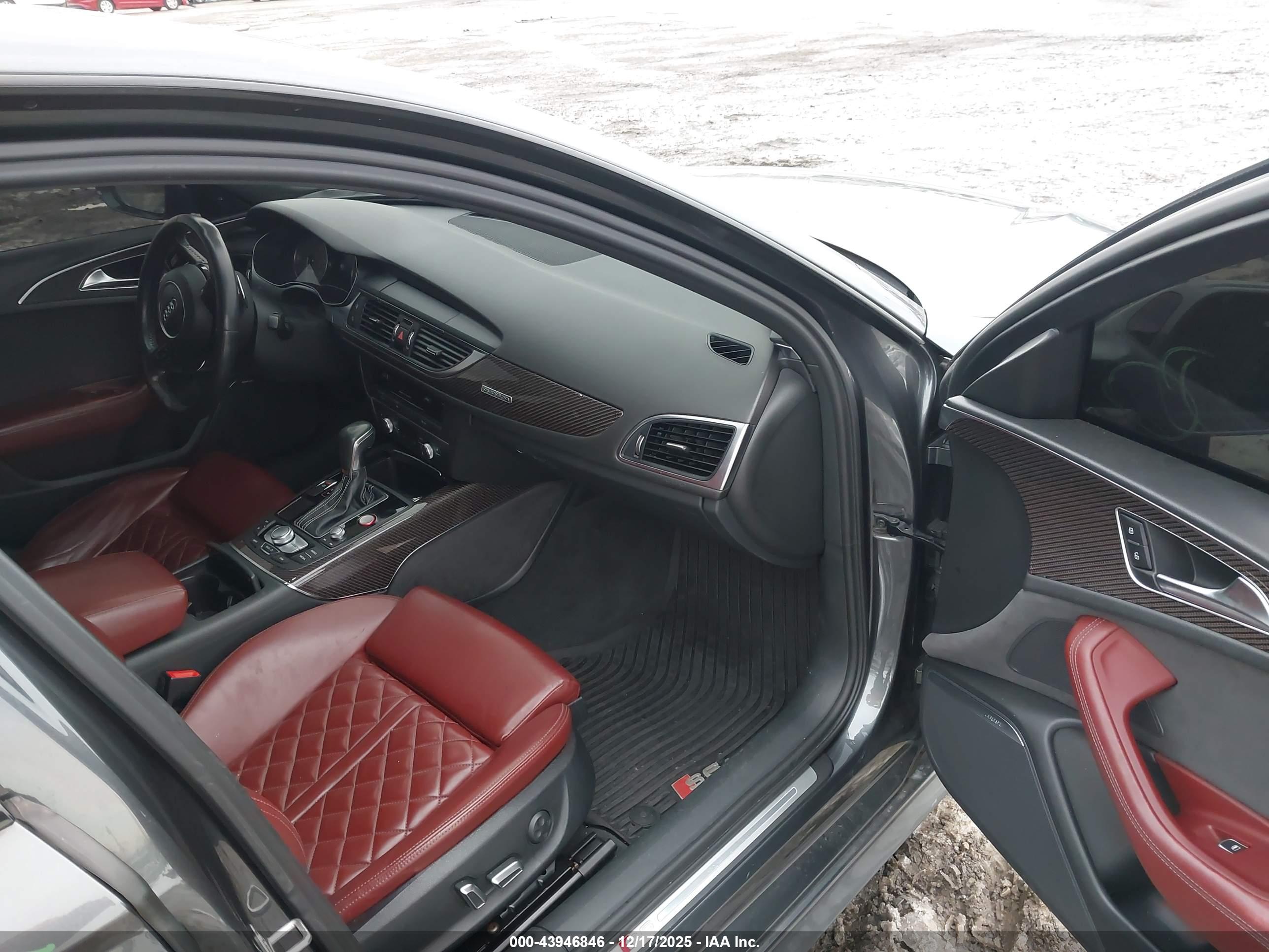 AUDI S6 image 5