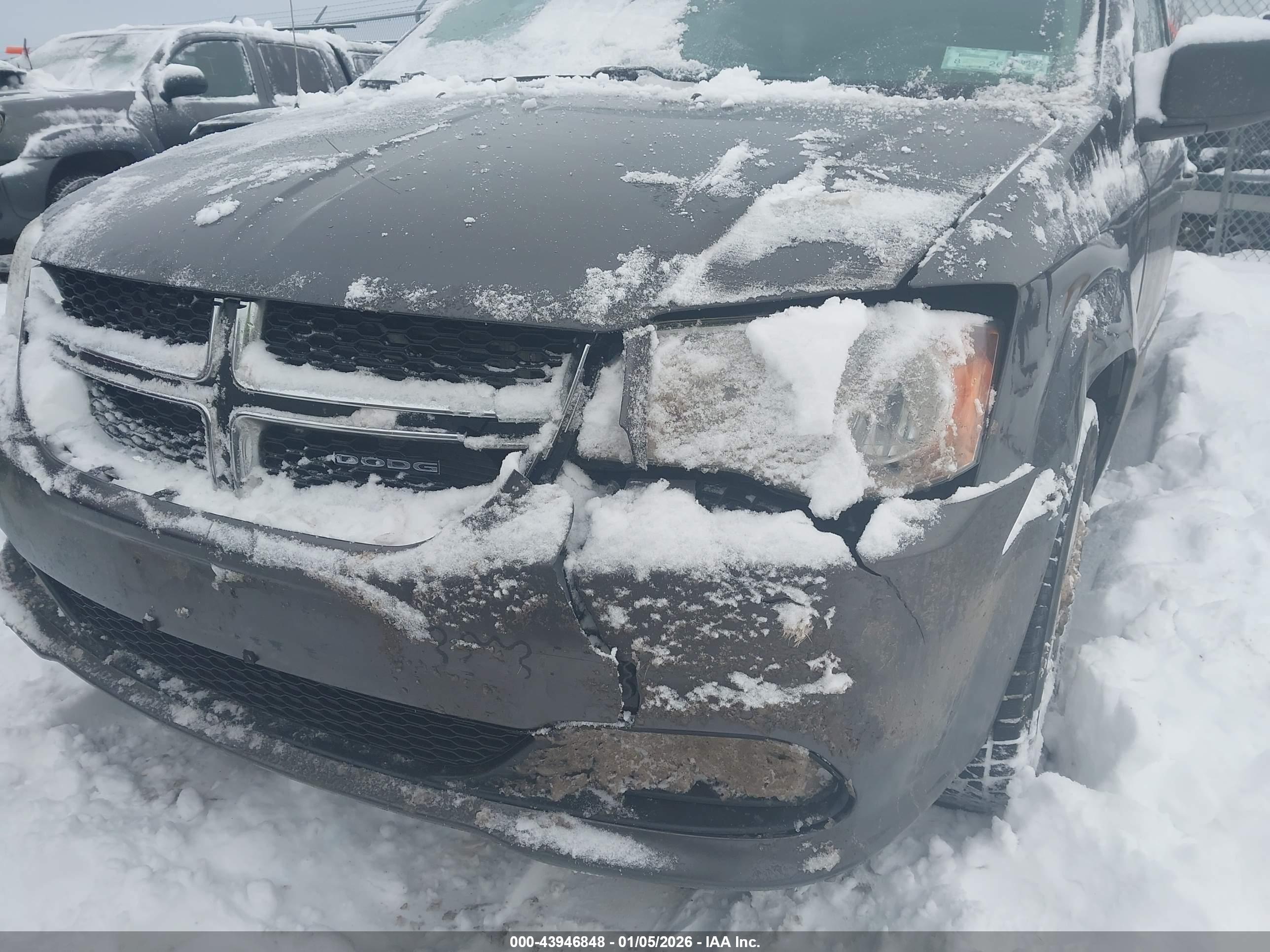 DODGE GRAND image 6