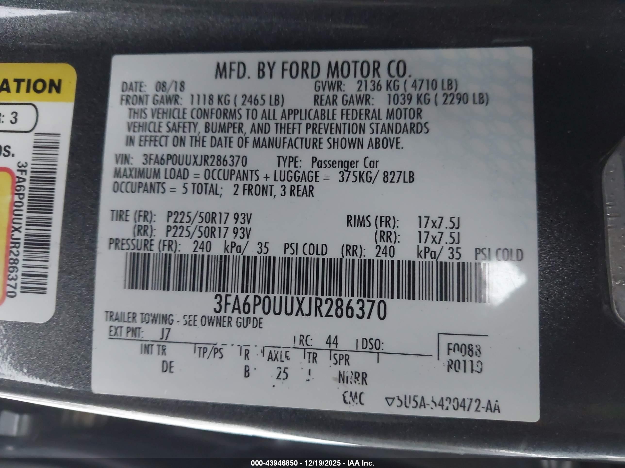 FORD FUSION image 9