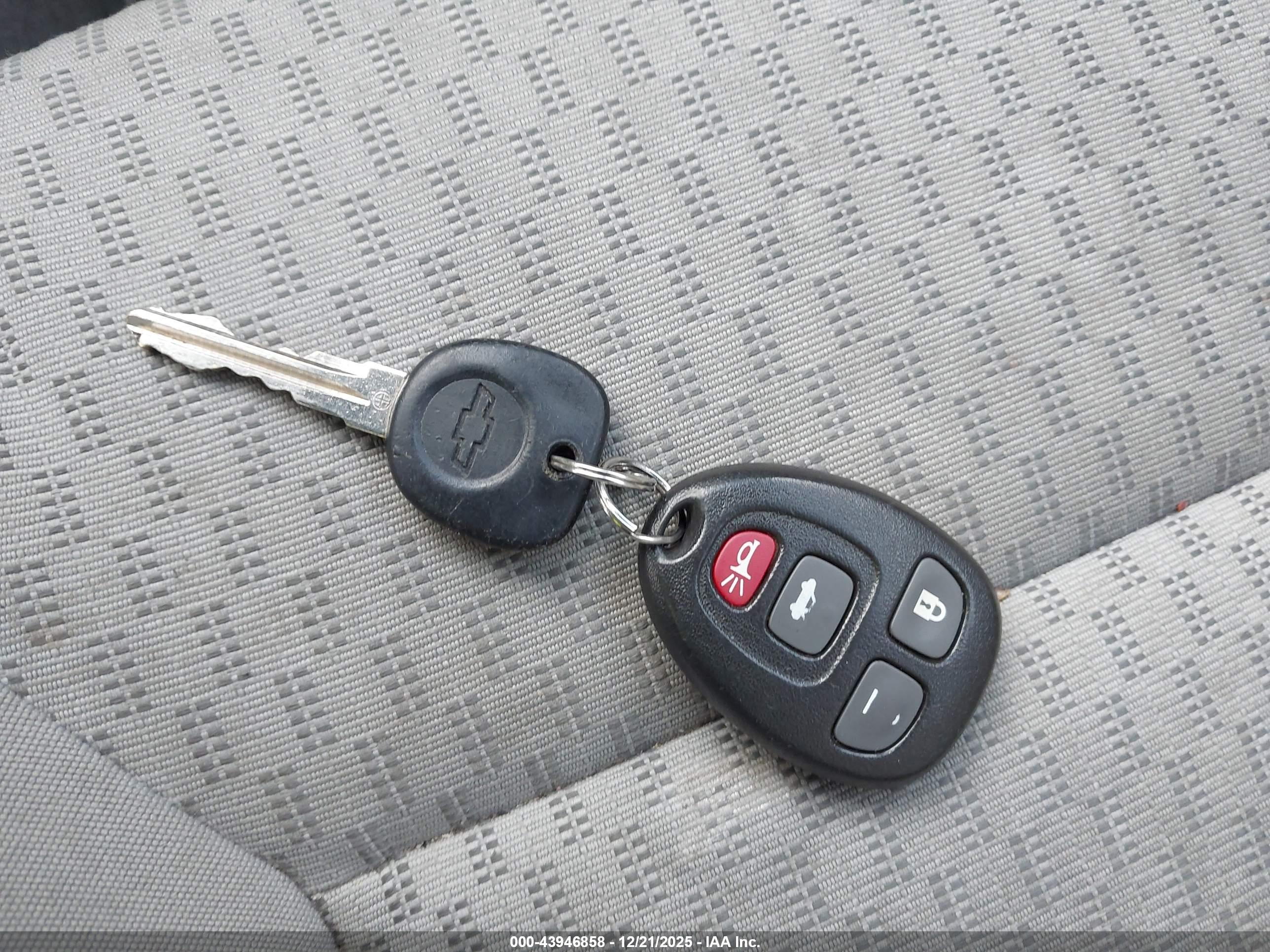 CHEVROLET COBALT image 11