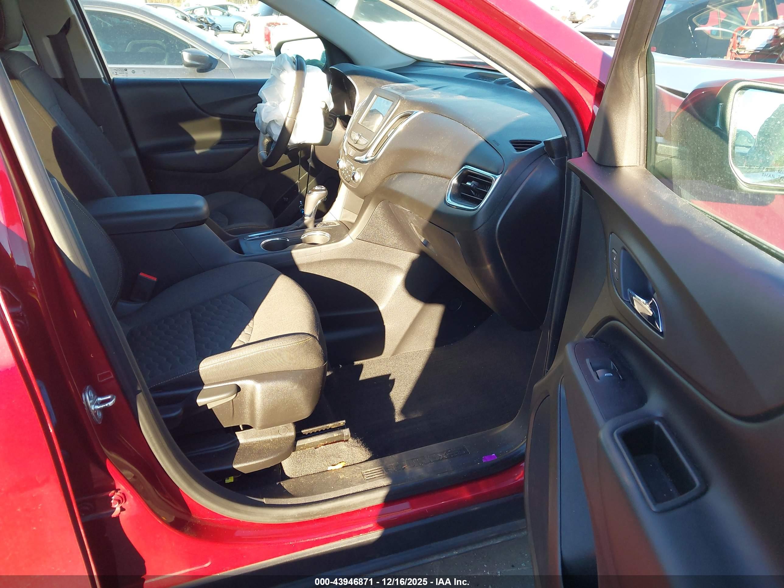 CHEVROLET EQUINOX image 5