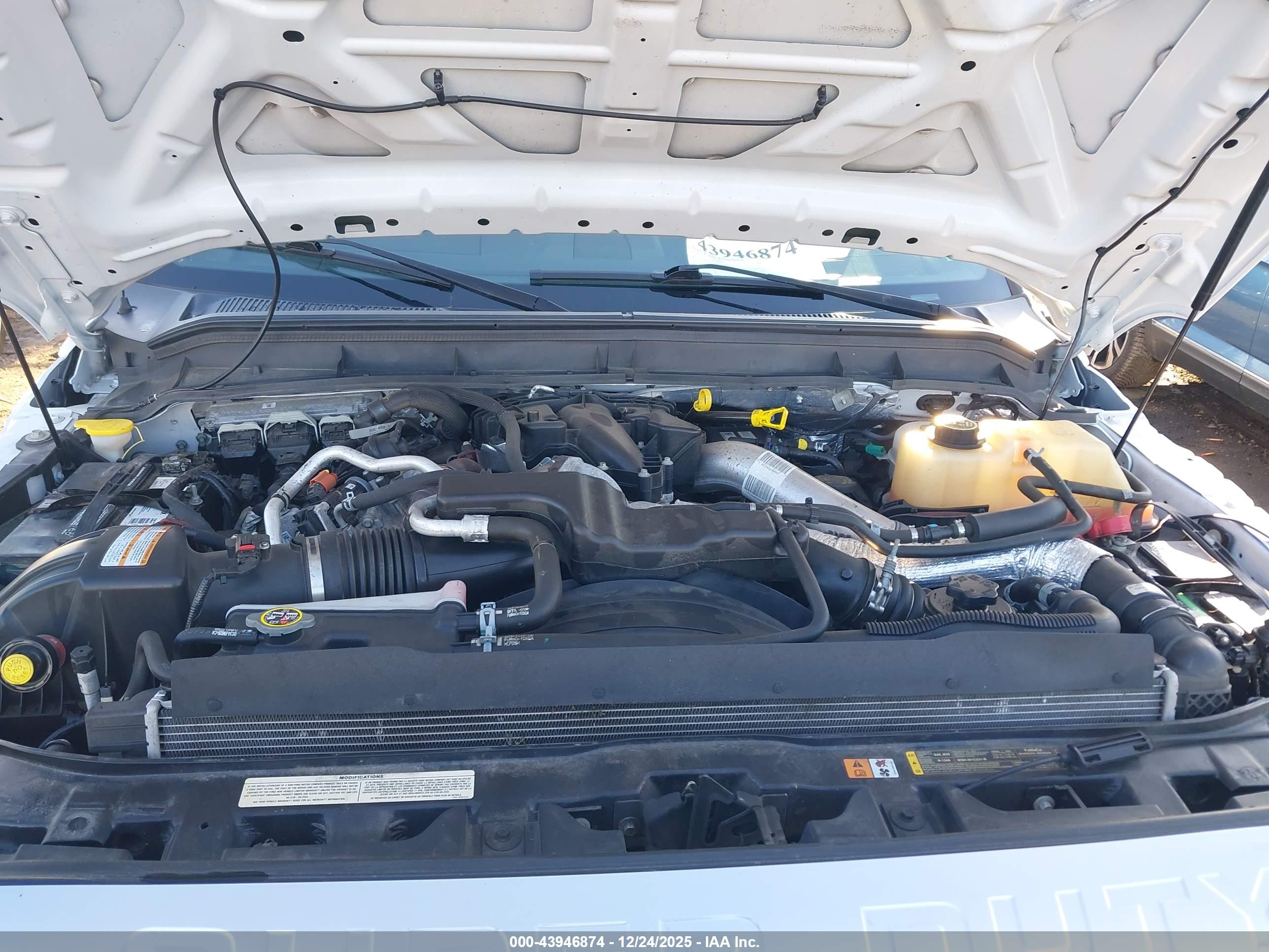 FORD F-450 image 10