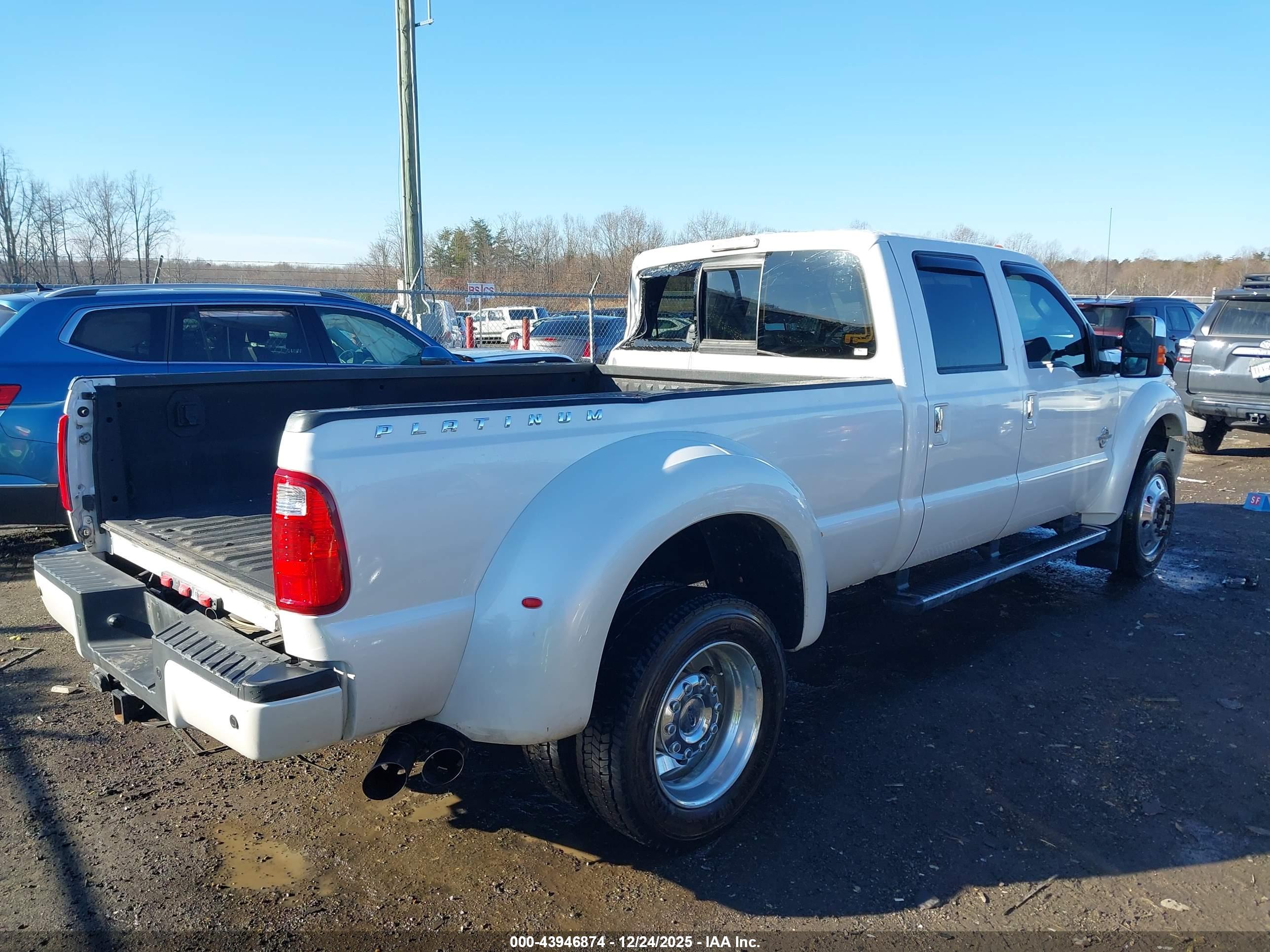 FORD F-450 image 4
