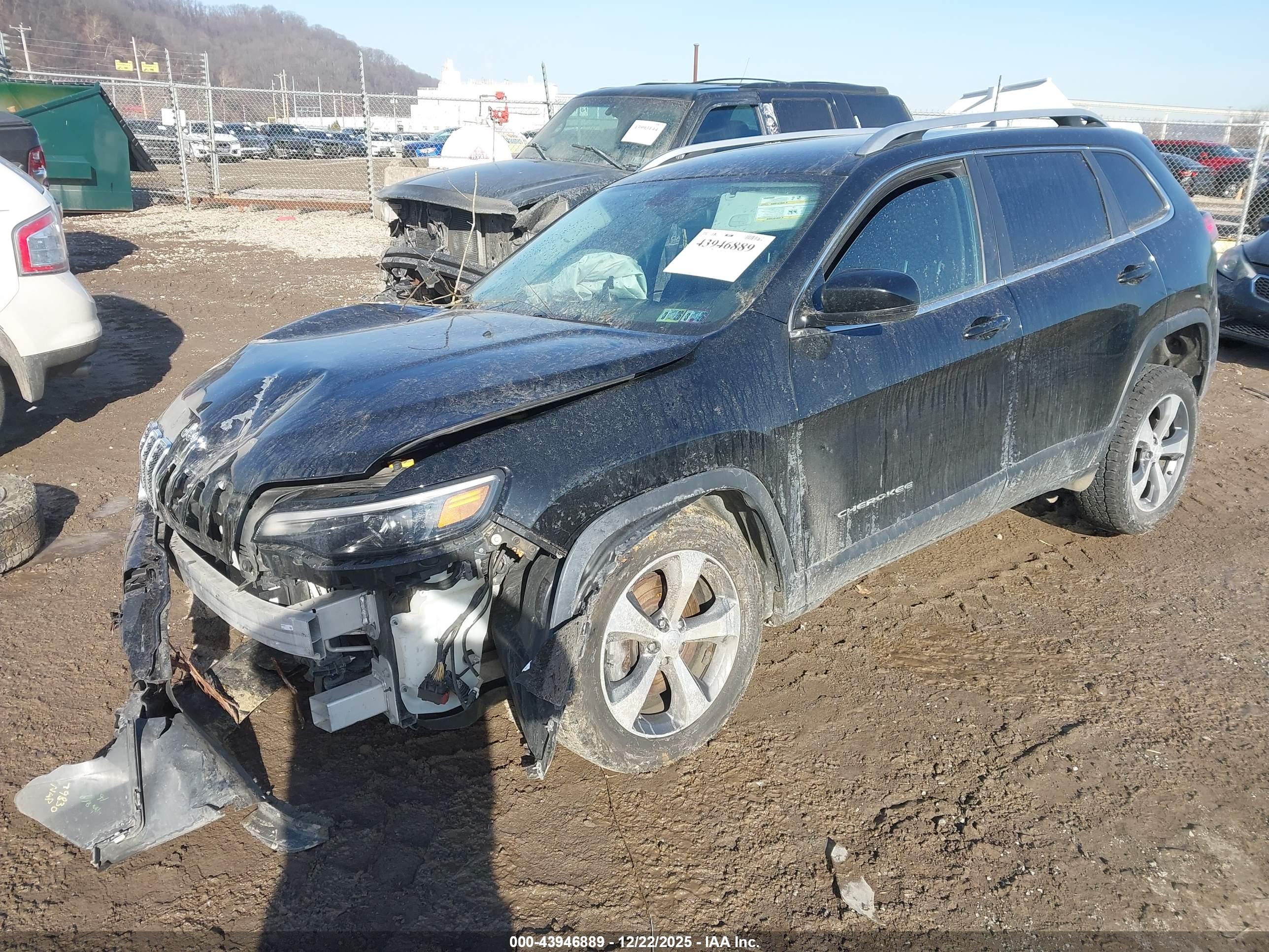 JEEP CHEROKEE image 2