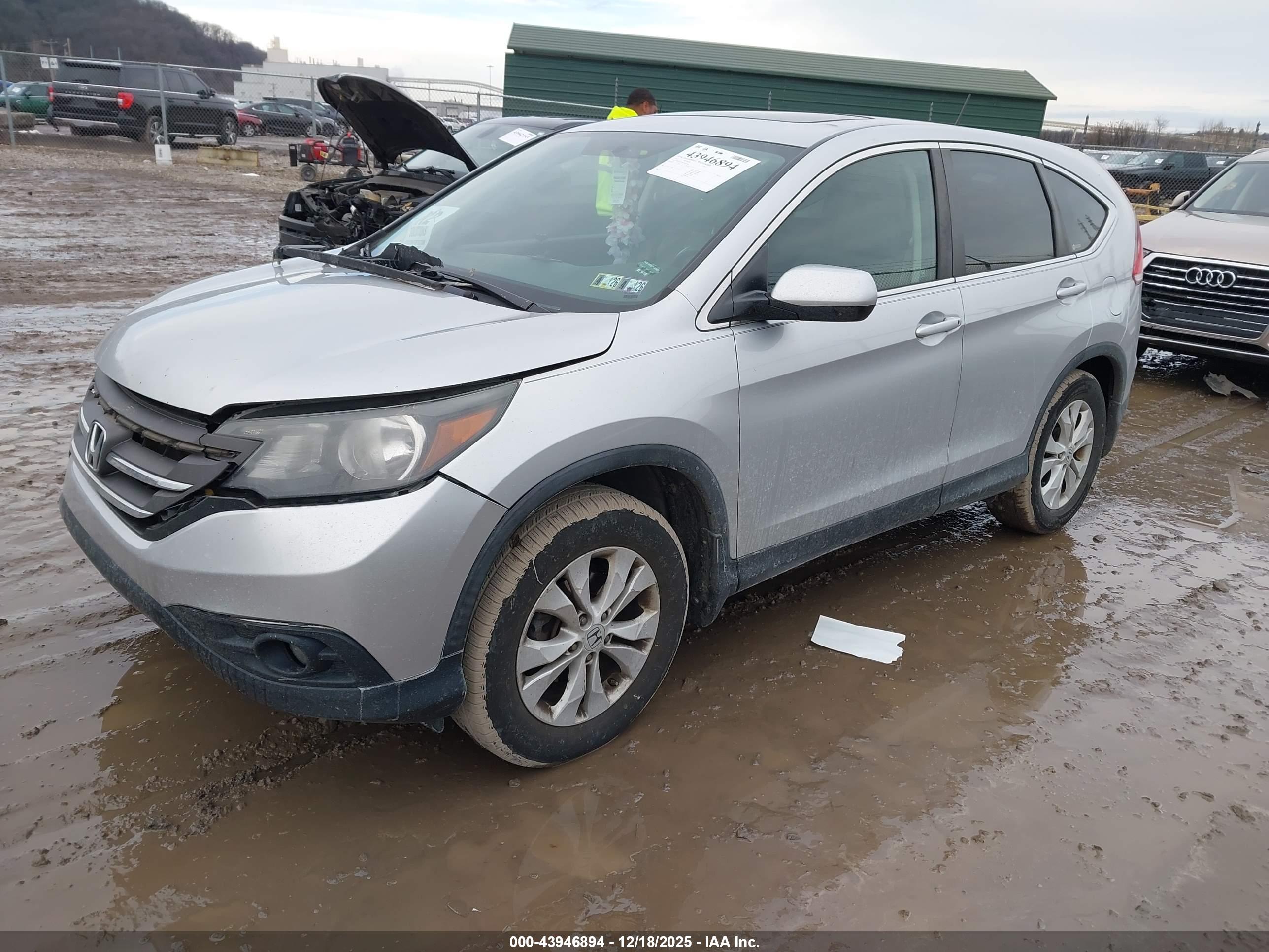 HONDA CR-V image 2