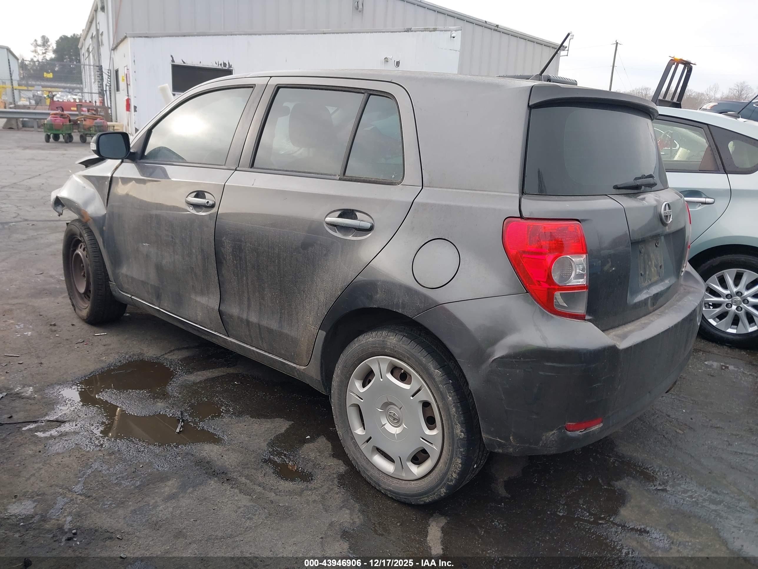 SCION XD image 3