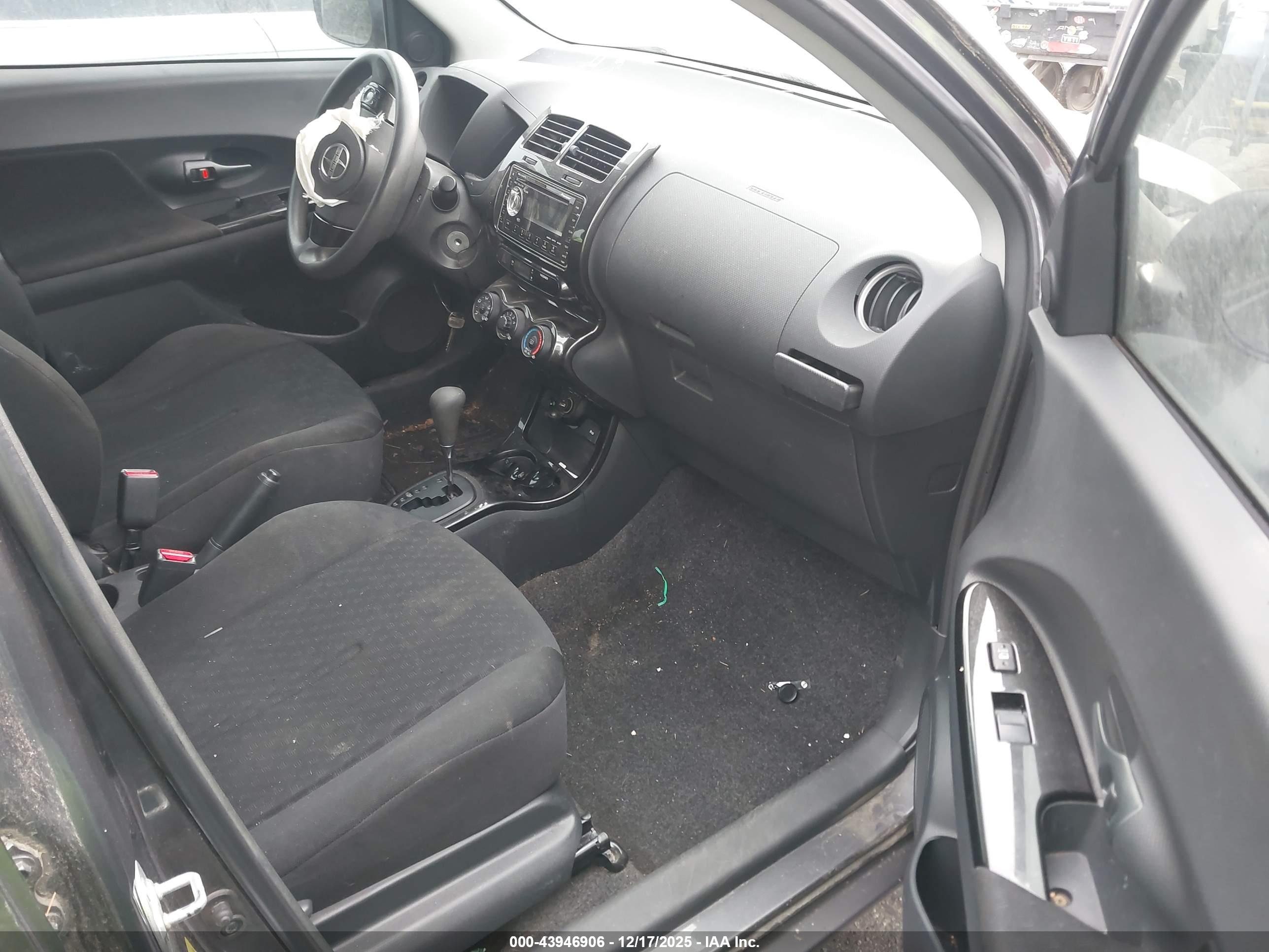 SCION XD image 5