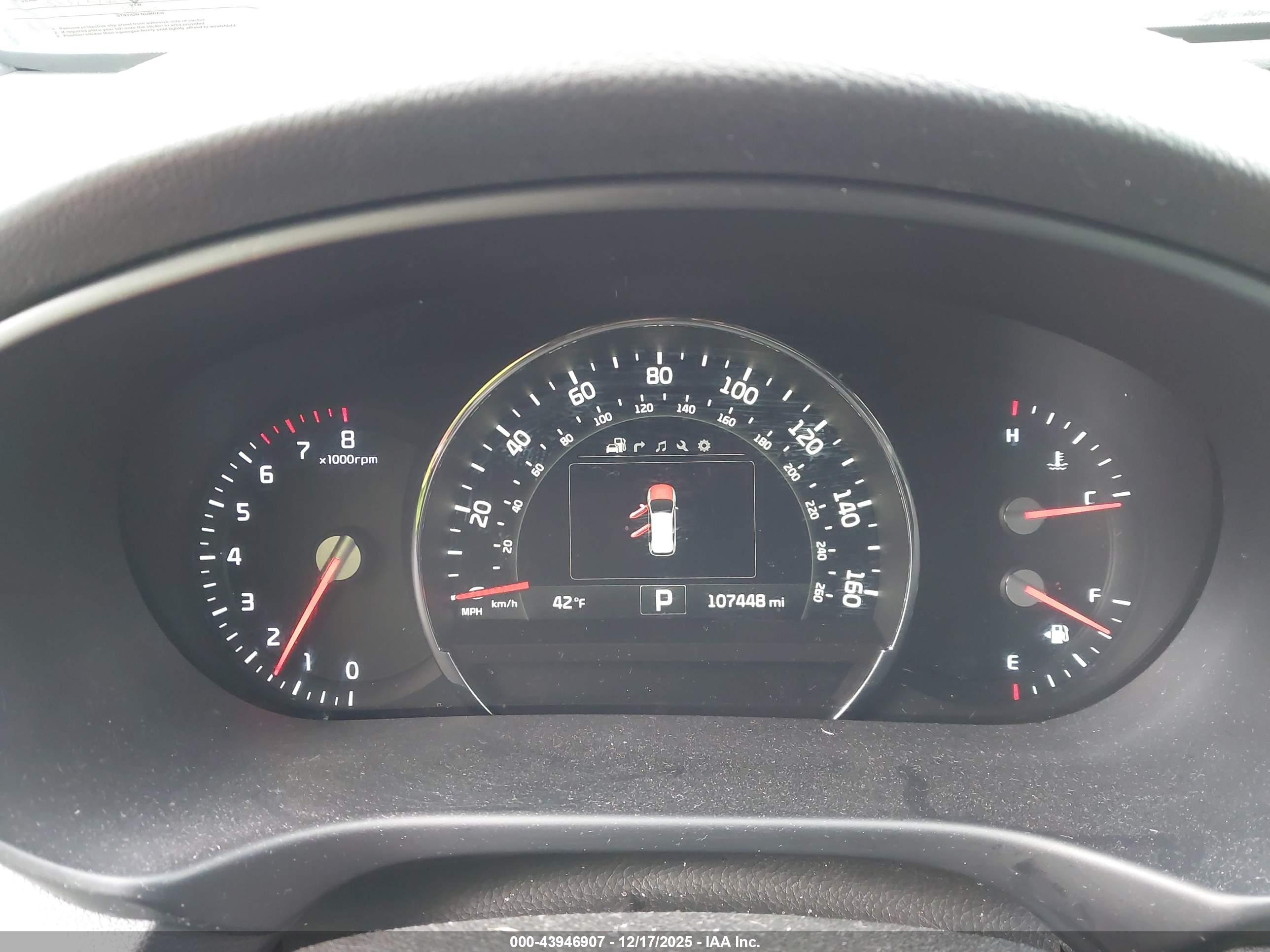 KIA SORENTO image 7