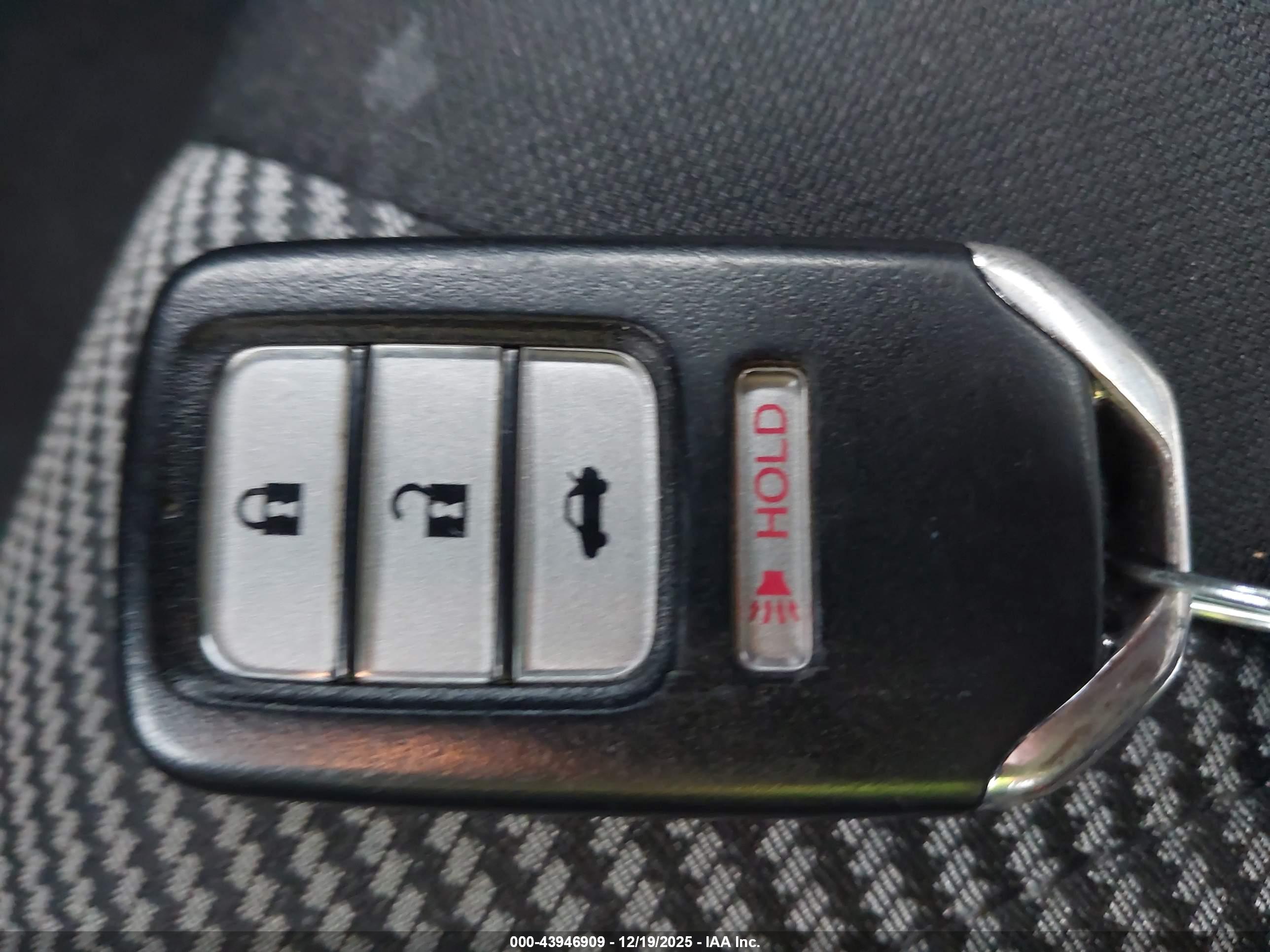 HONDA CIVIC image 11