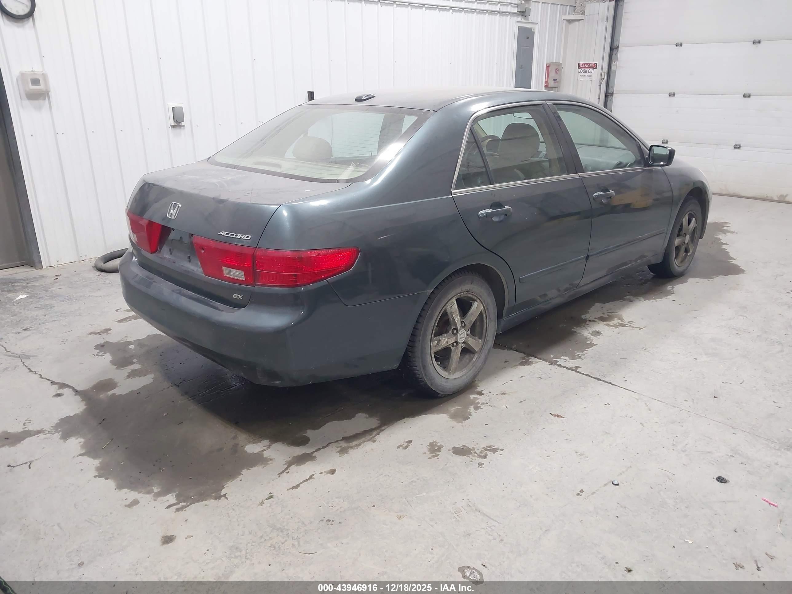 HONDA ACCORD image 4
