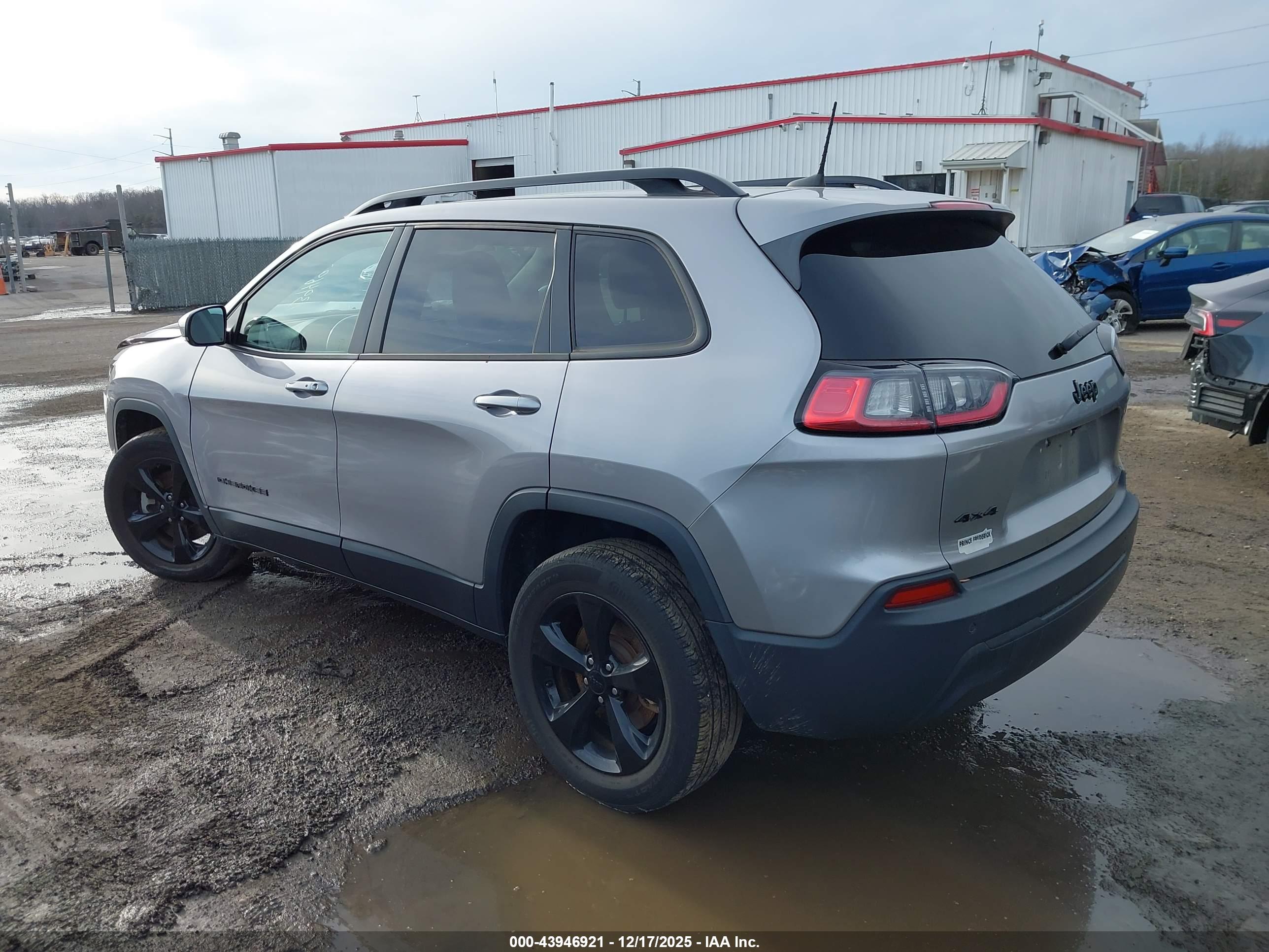 JEEP CHEROKEE image 3