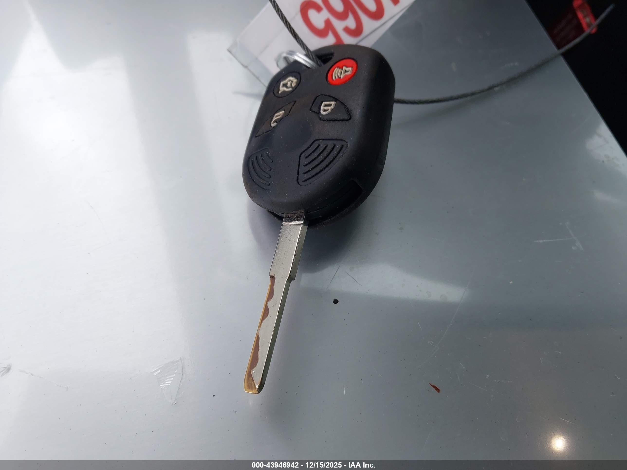 FORD FOCUS image 11