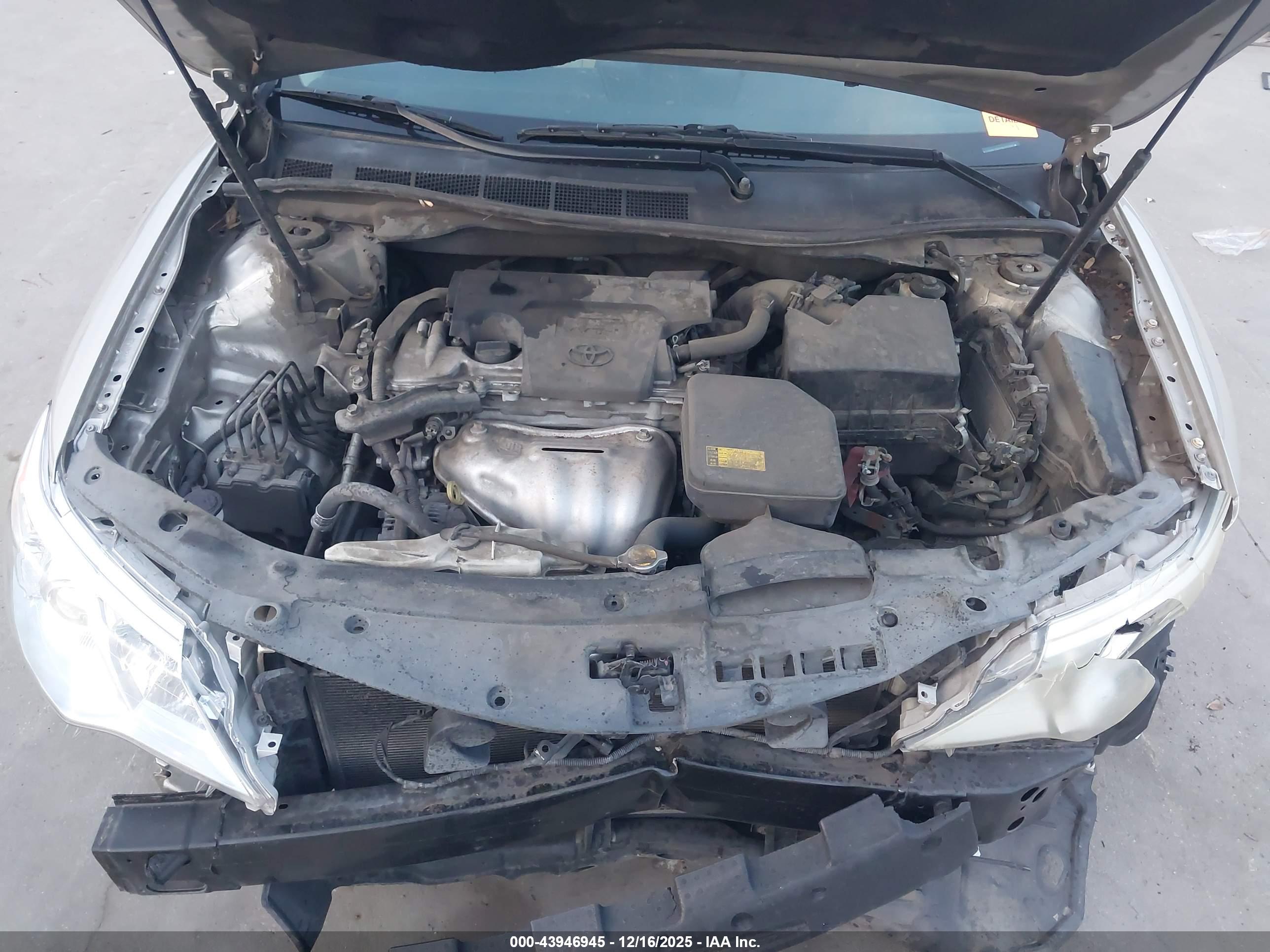 TOYOTA CAMRY image 10