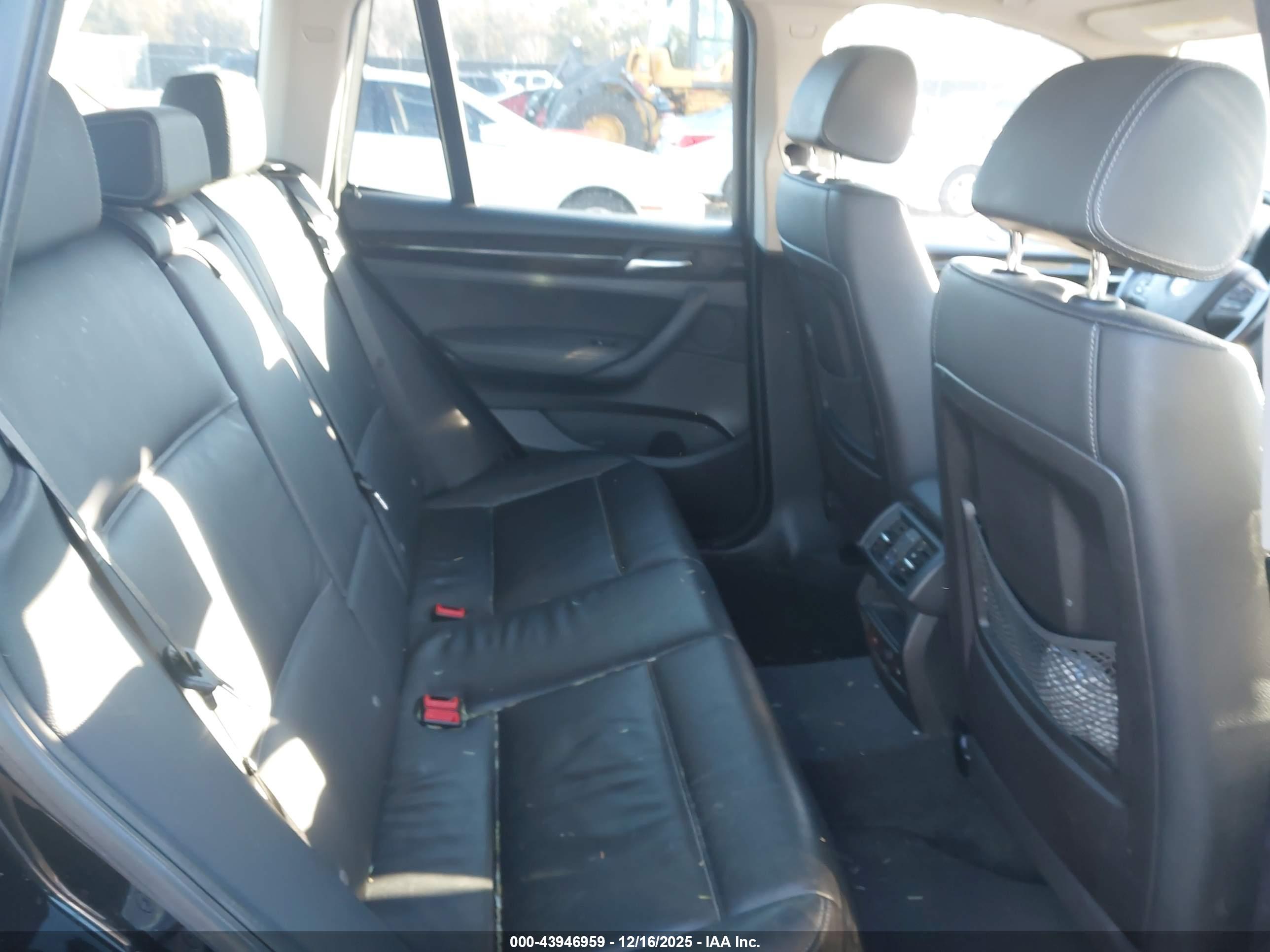 BMW X3 image 8
