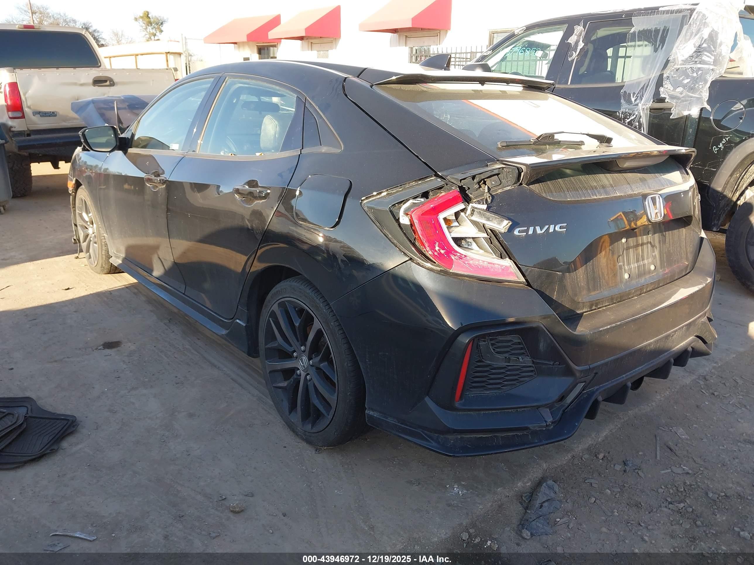 HONDA CIVIC image 3