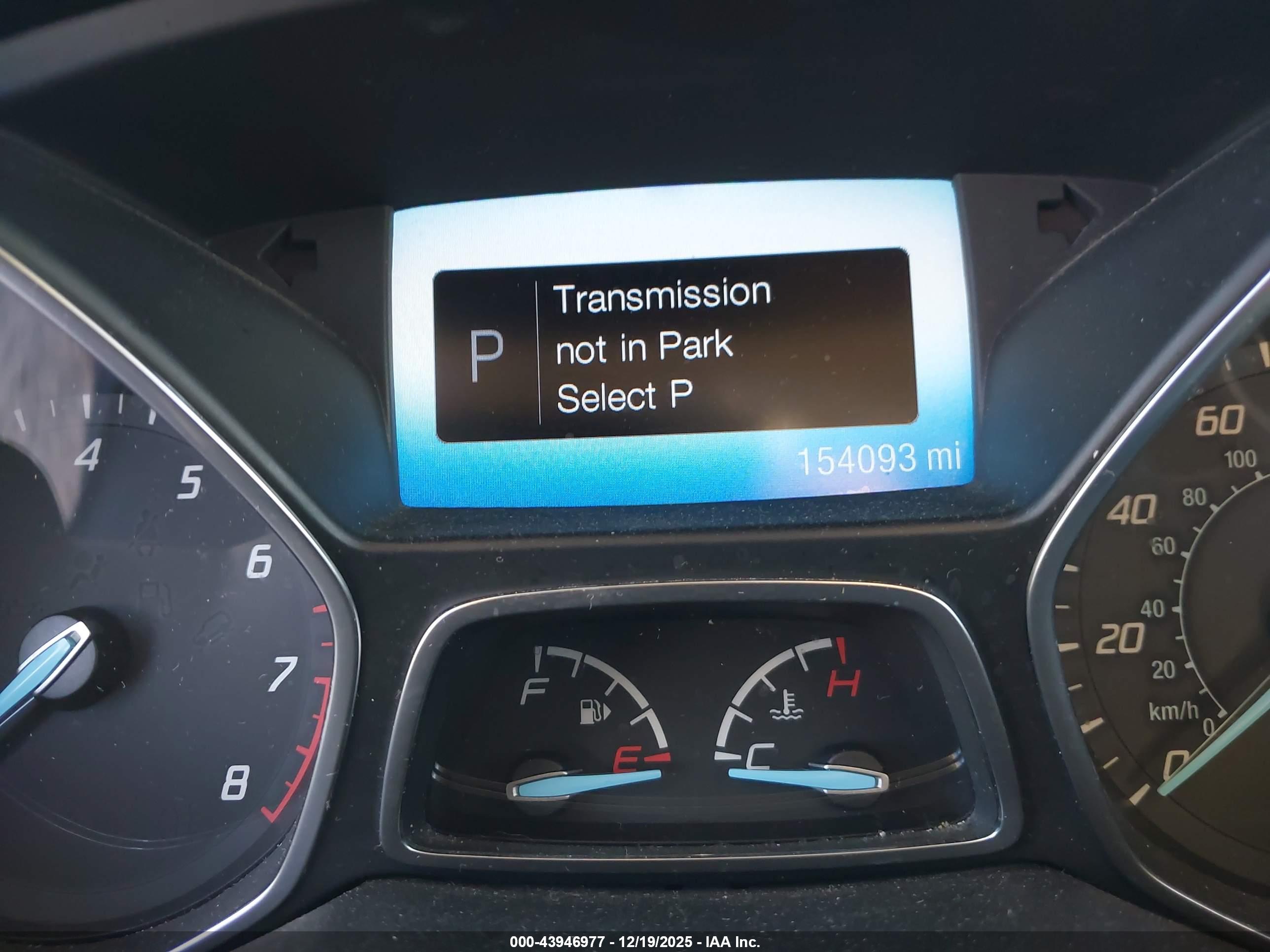 FORD ESCAPE image 7