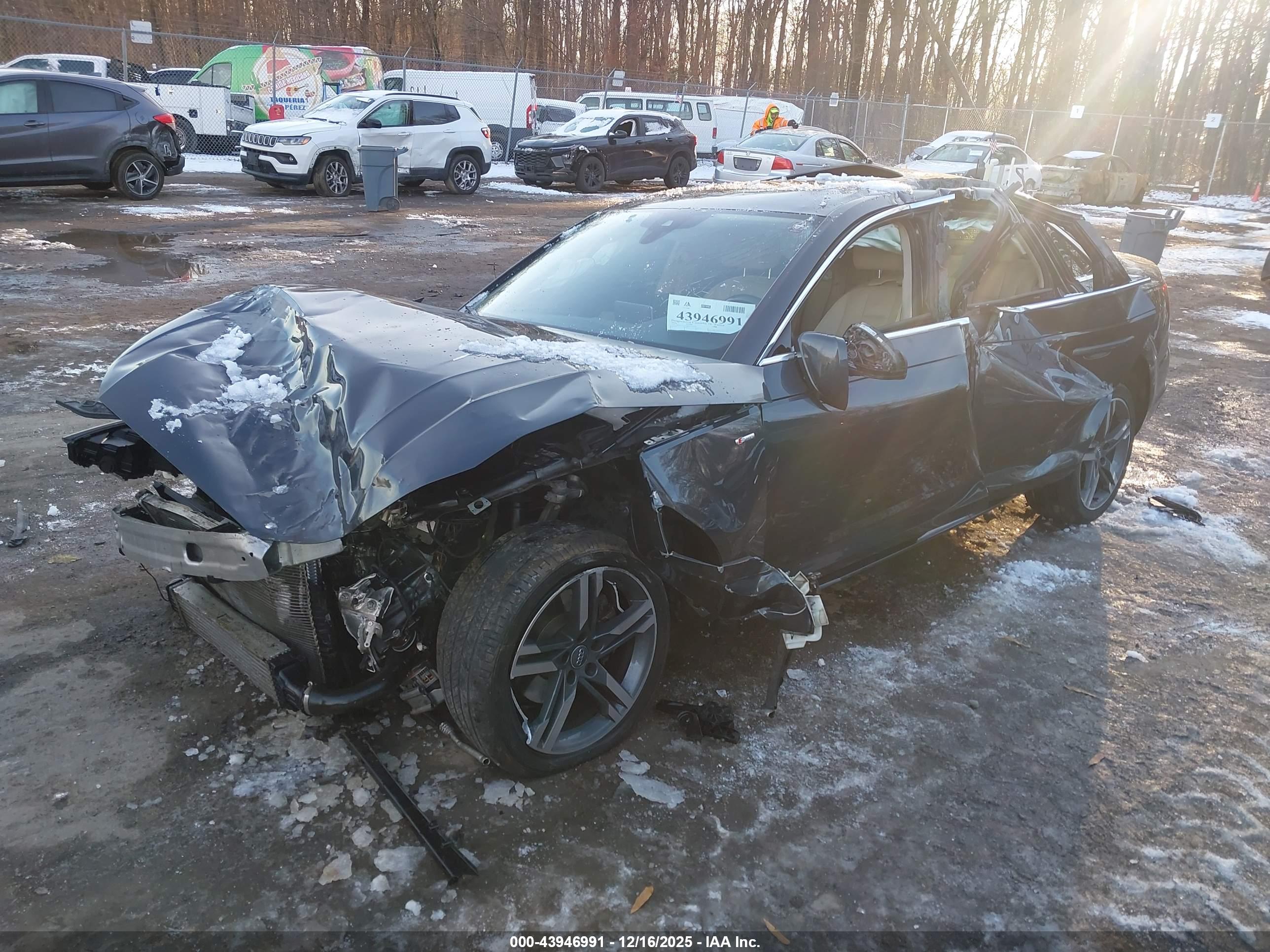 AUDI A4 image 2