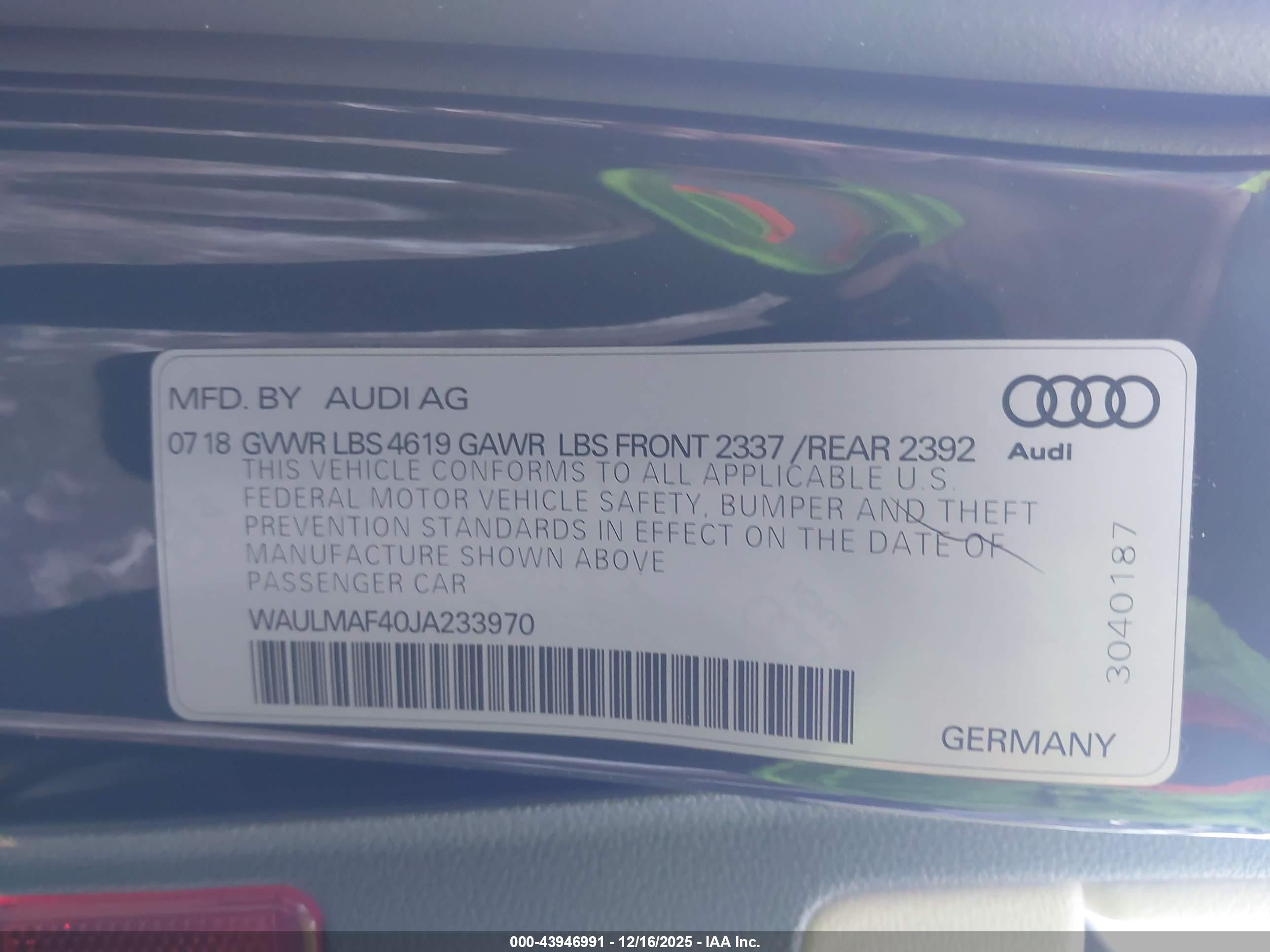 AUDI A4 image 9