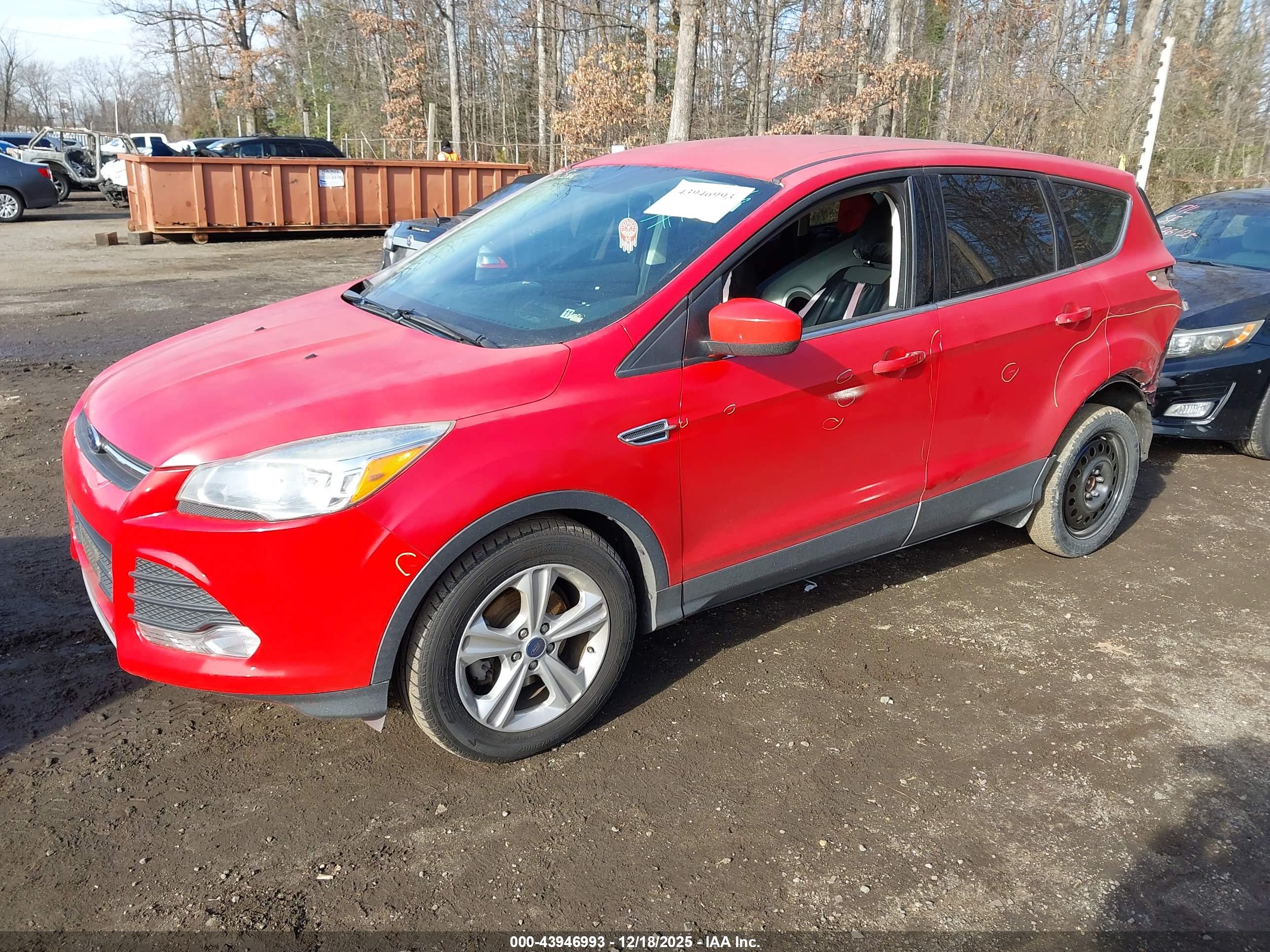 FORD ESCAPE image 2