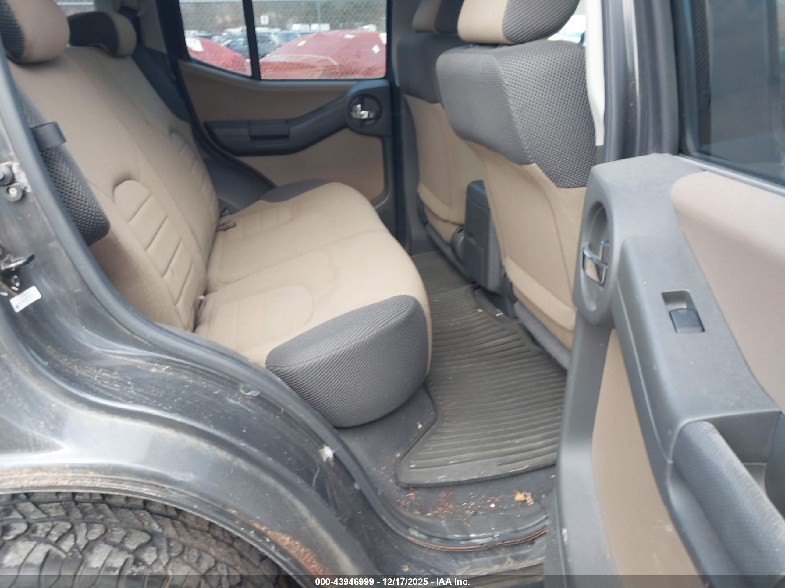 NISSAN XTERRA image 8