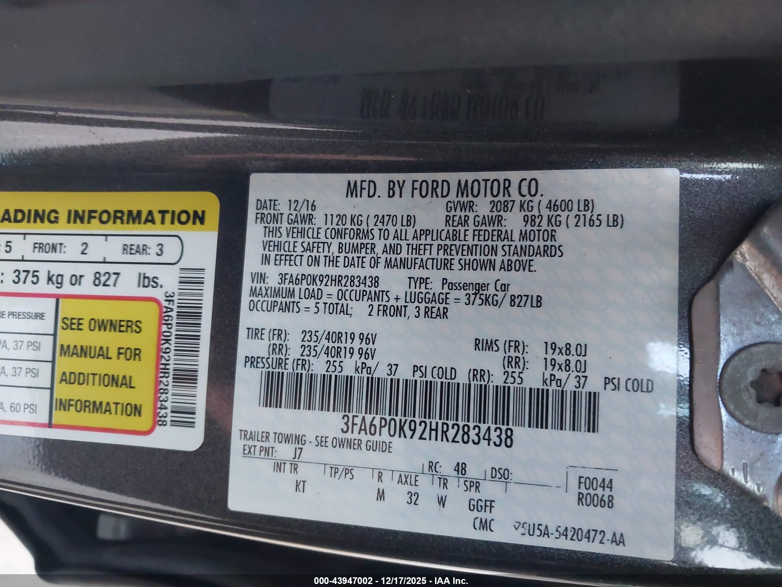 FORD FUSION image 9