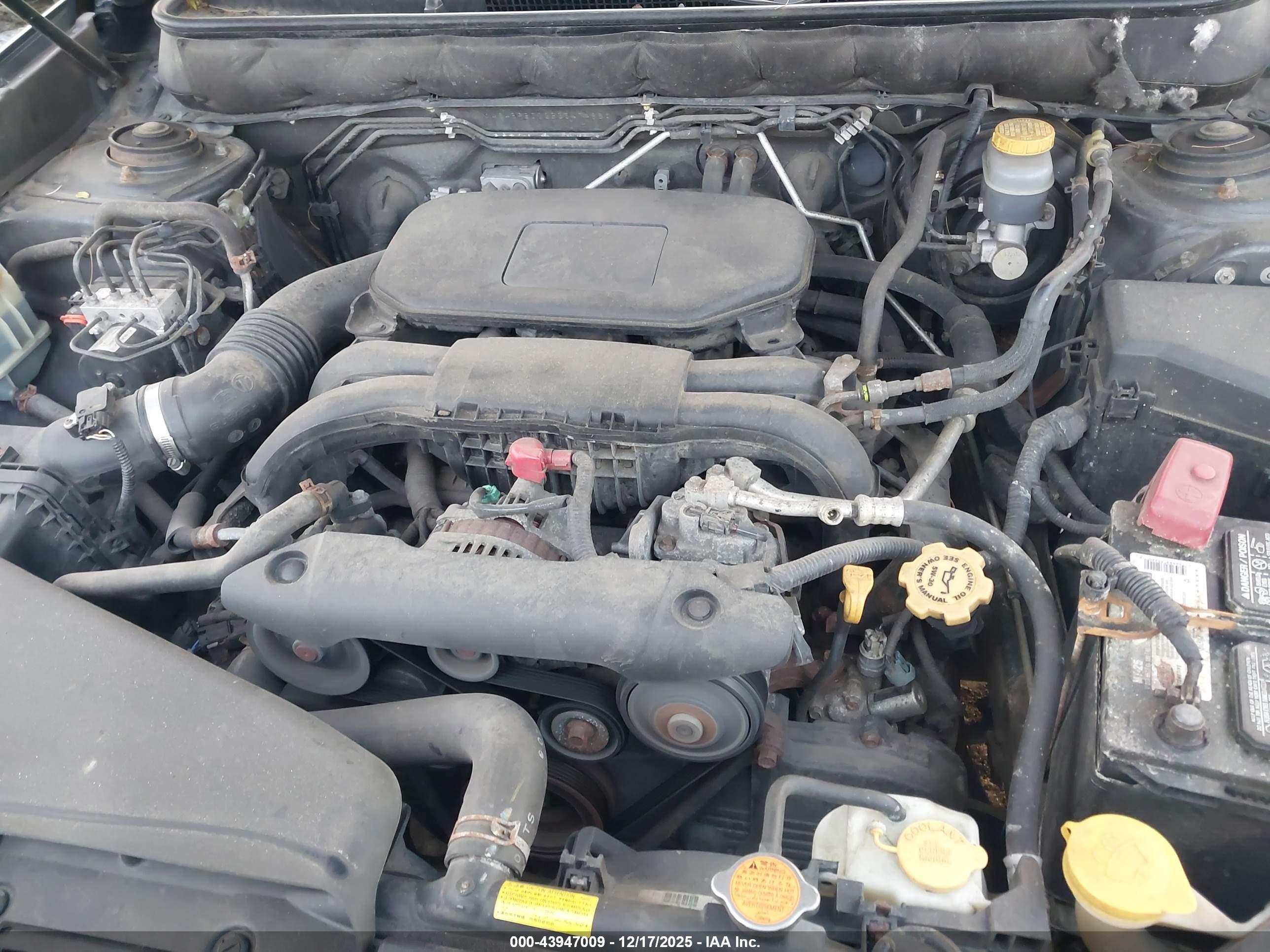 SUBARU OUTBACK image 10