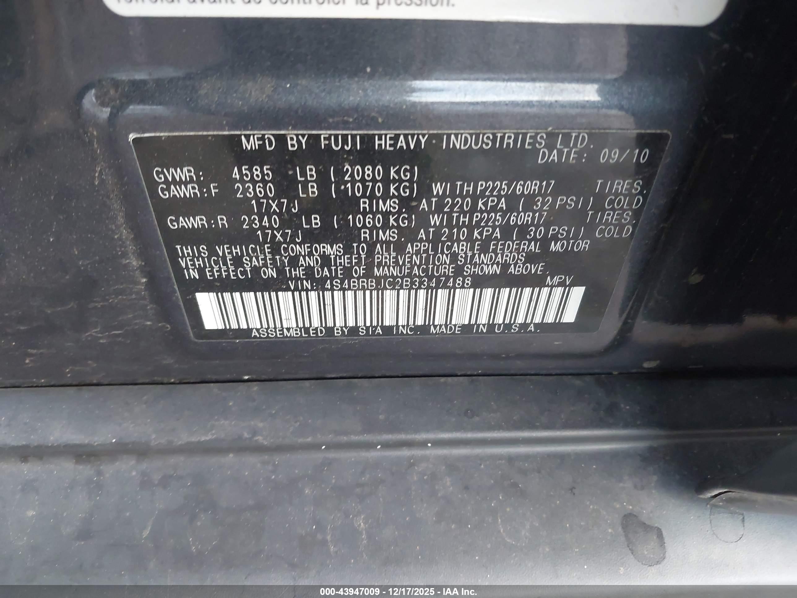 SUBARU OUTBACK image 9