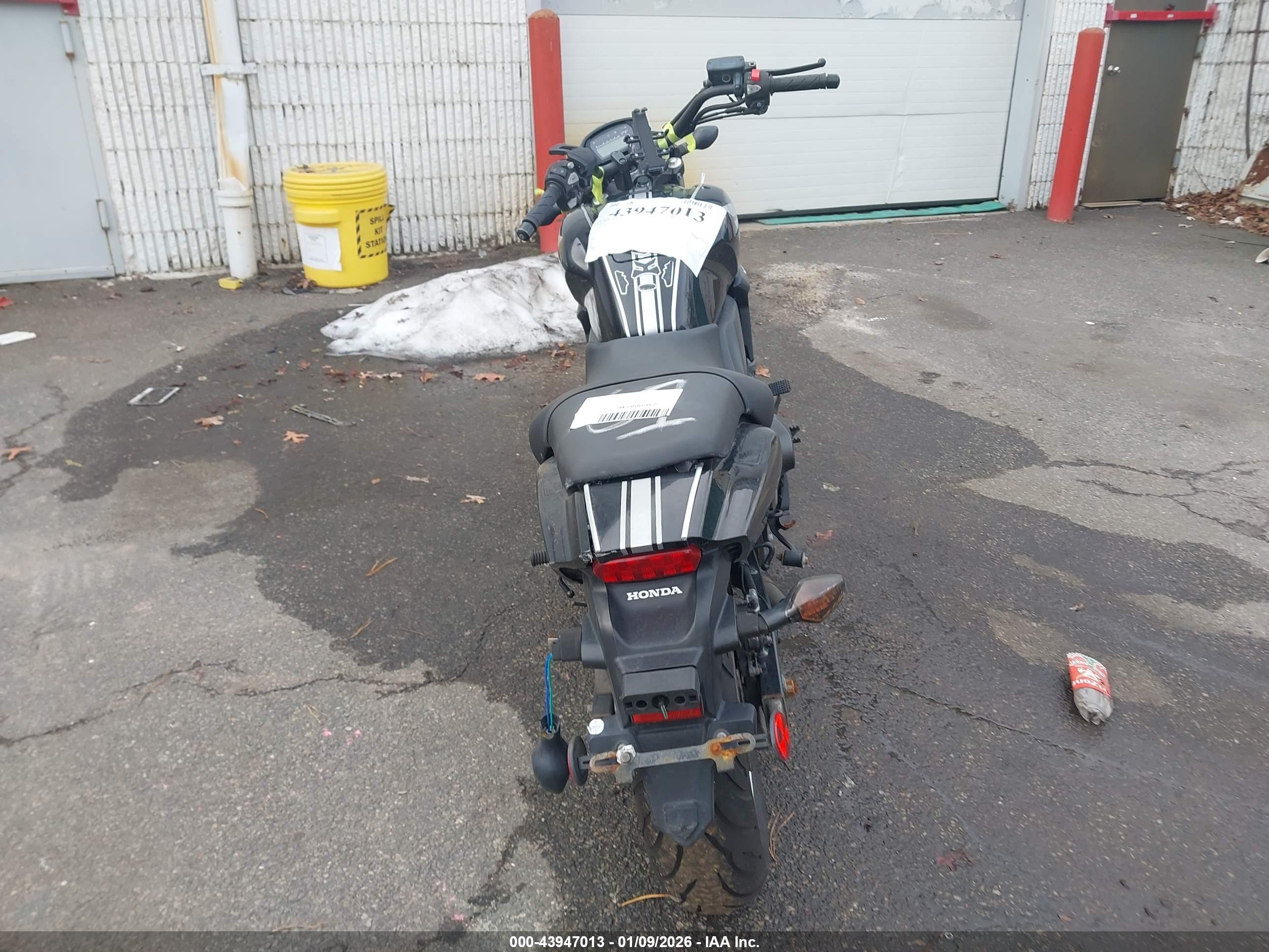 HONDA CTX700 image 6