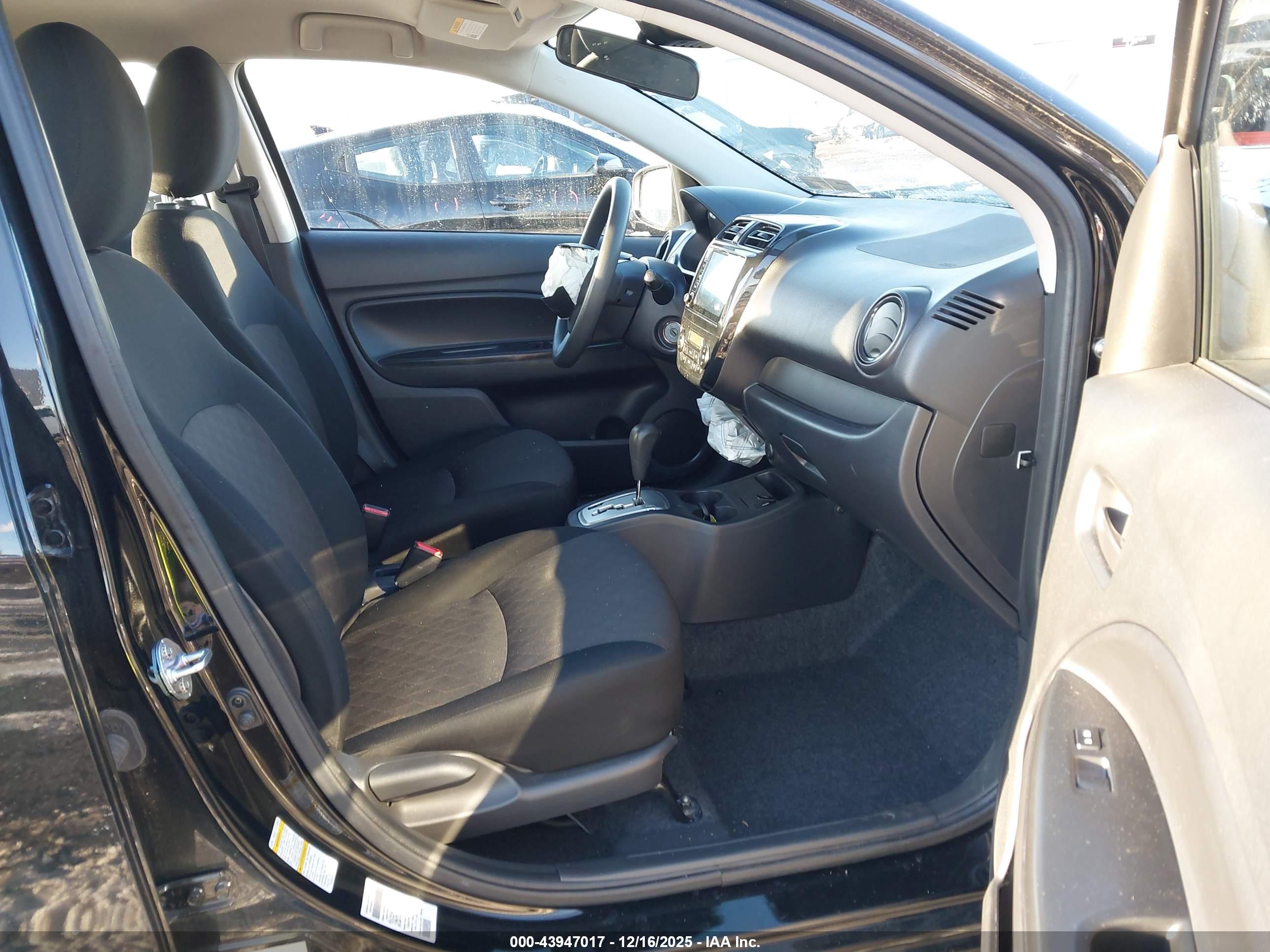 MITSUBISHI MIRAGE image 5