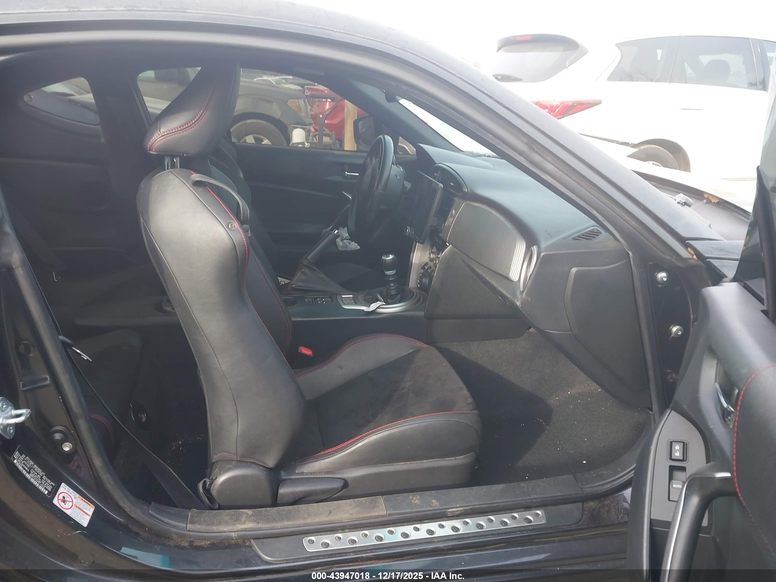 SUBARU BRZ image 5