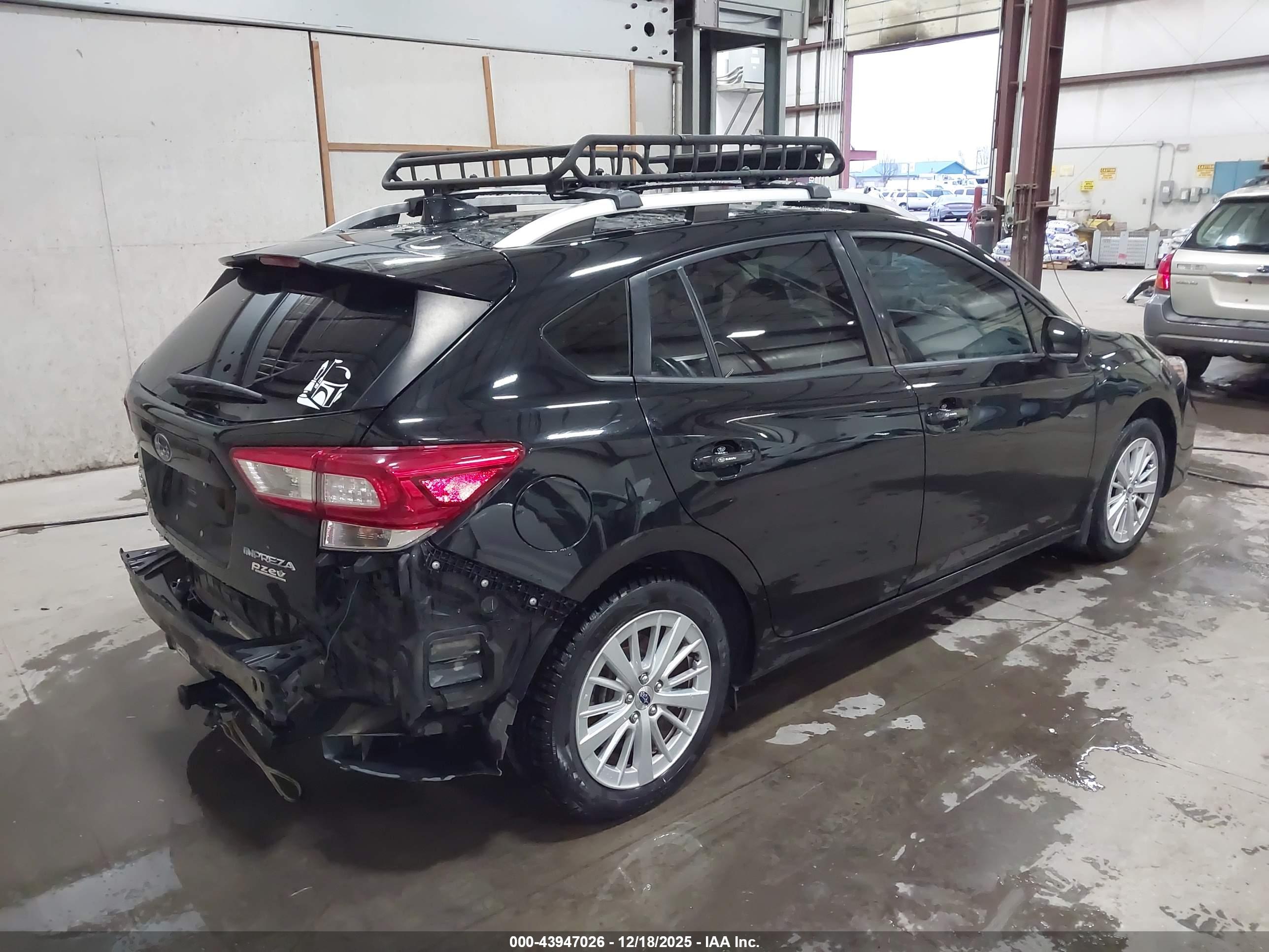SUBARU IMPREZA image 4