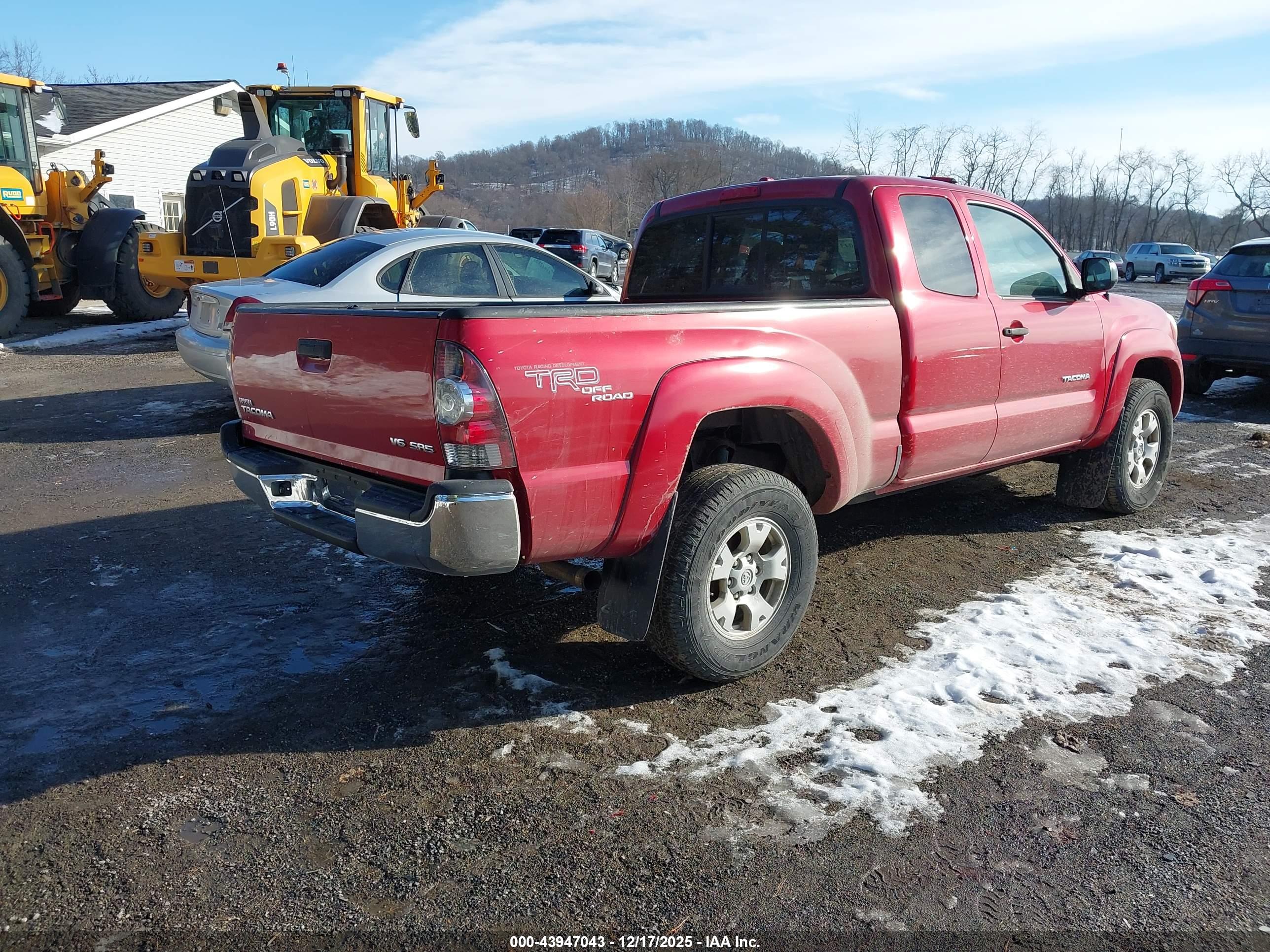 TOYOTA TACOMA image 4