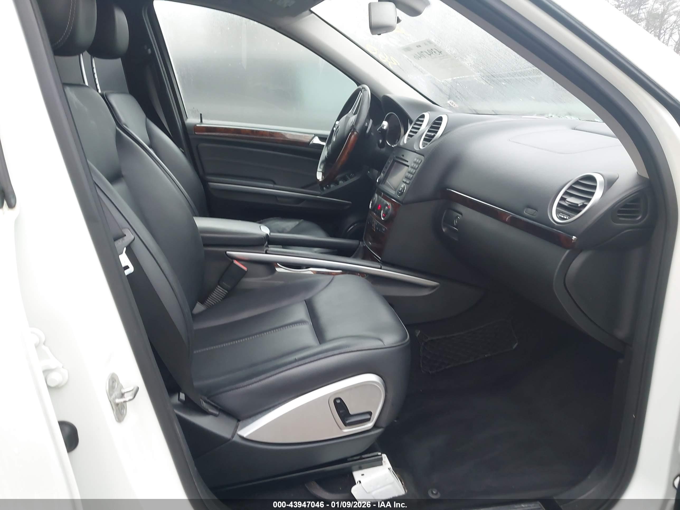 MERCEDES-BENZ GL image 5