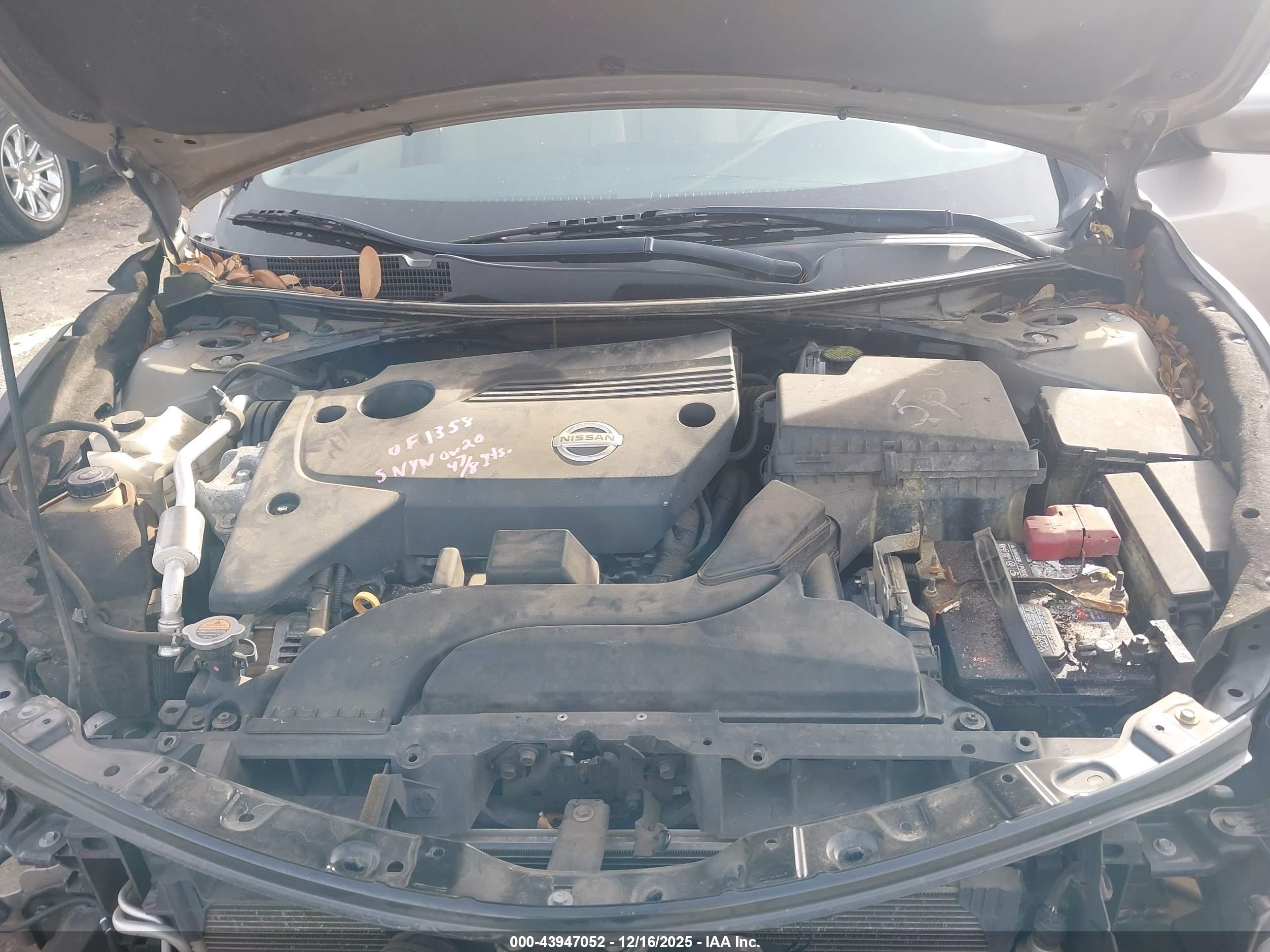 NISSAN ALTIMA image 10