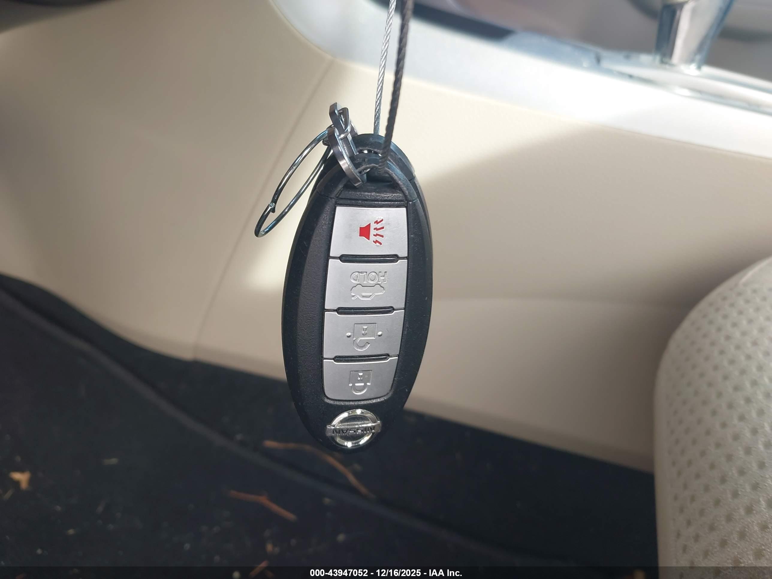 NISSAN ALTIMA image 11