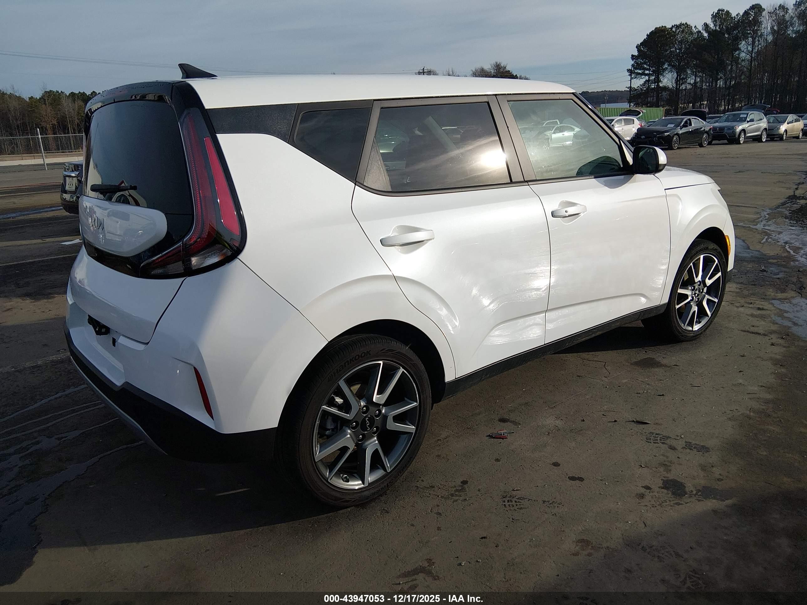 KIA SOUL image 4