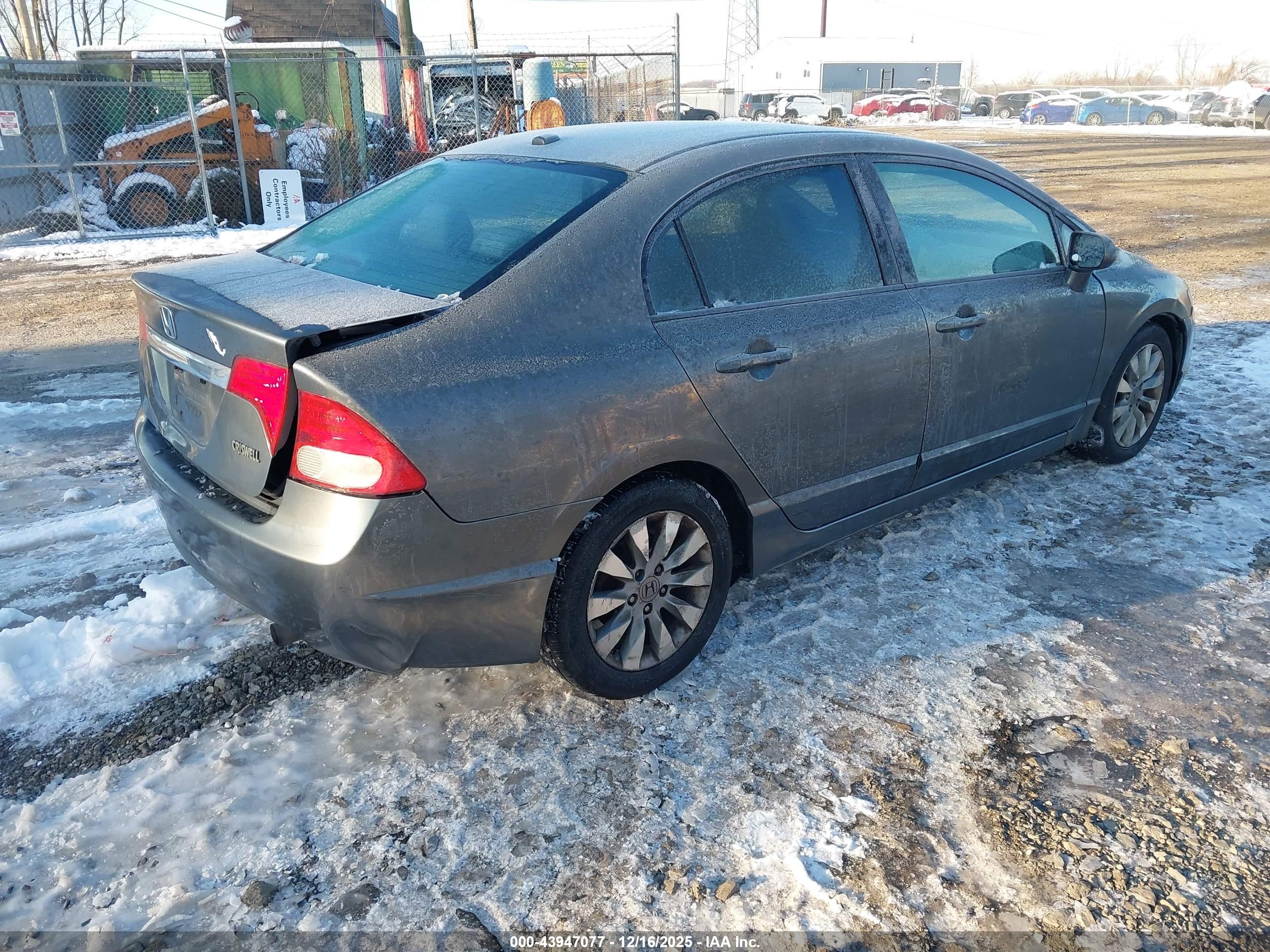 HONDA CIVIC image 4