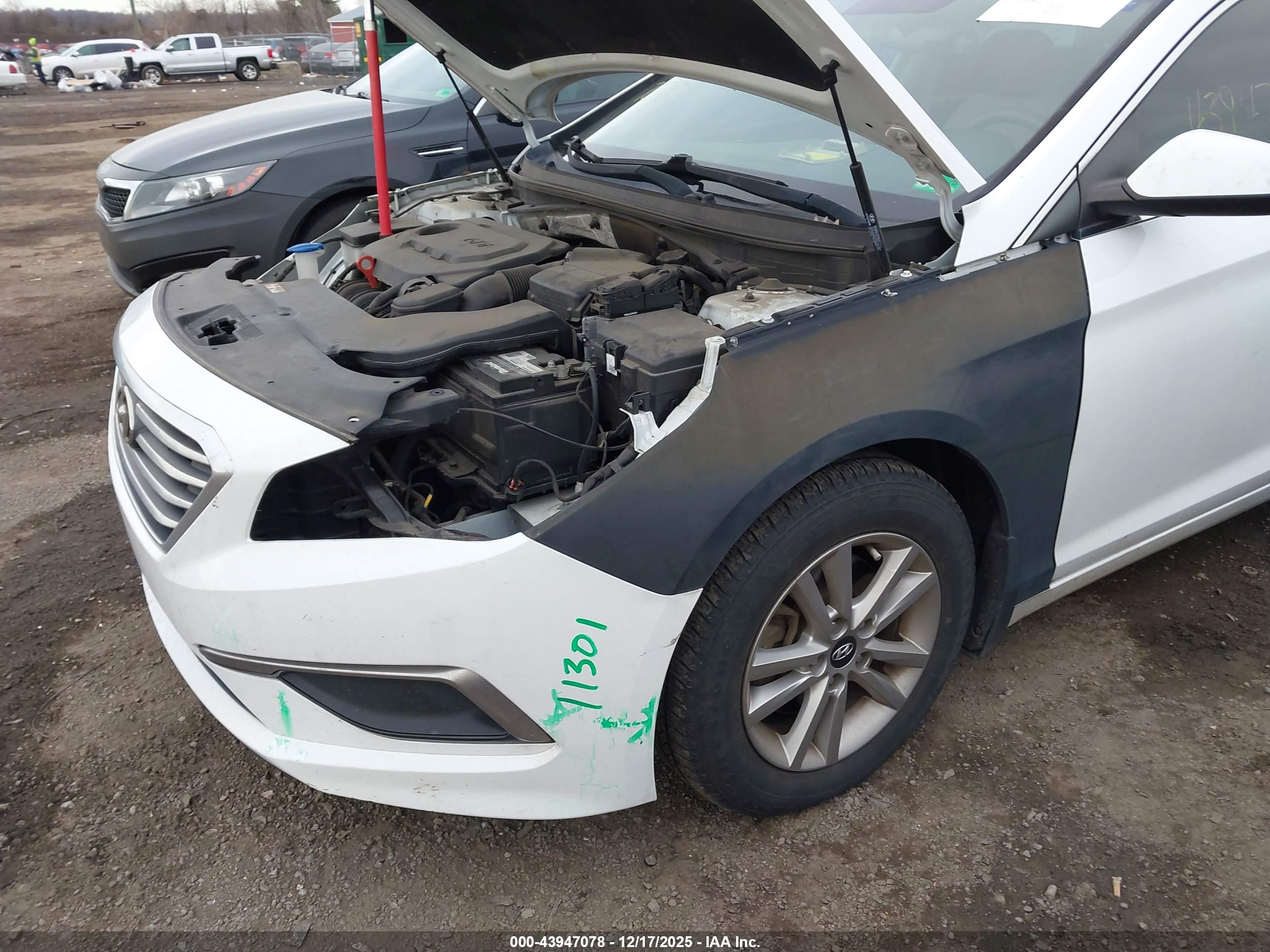 HYUNDAI SONATA image 6