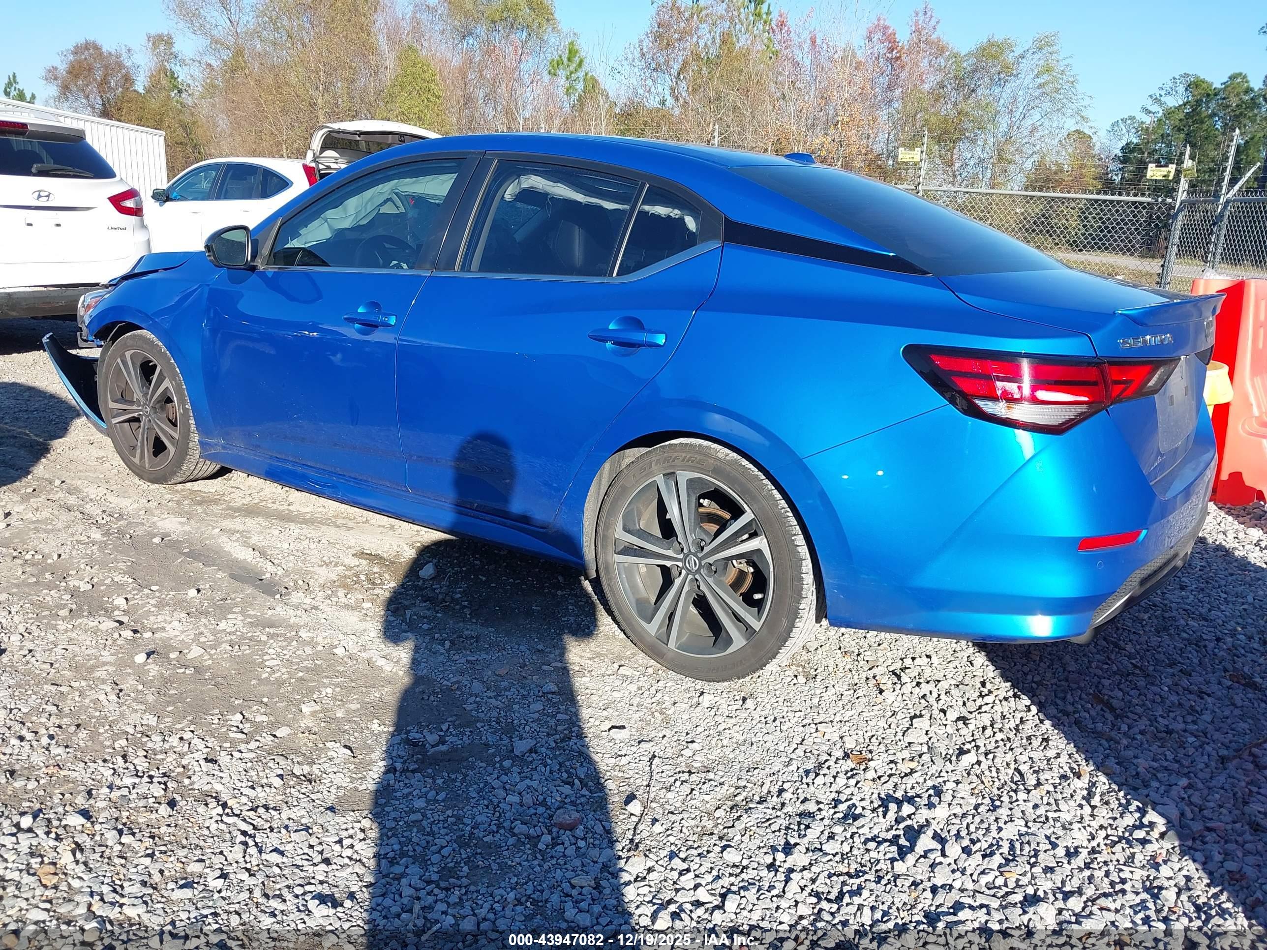 NISSAN SENTRA image 3