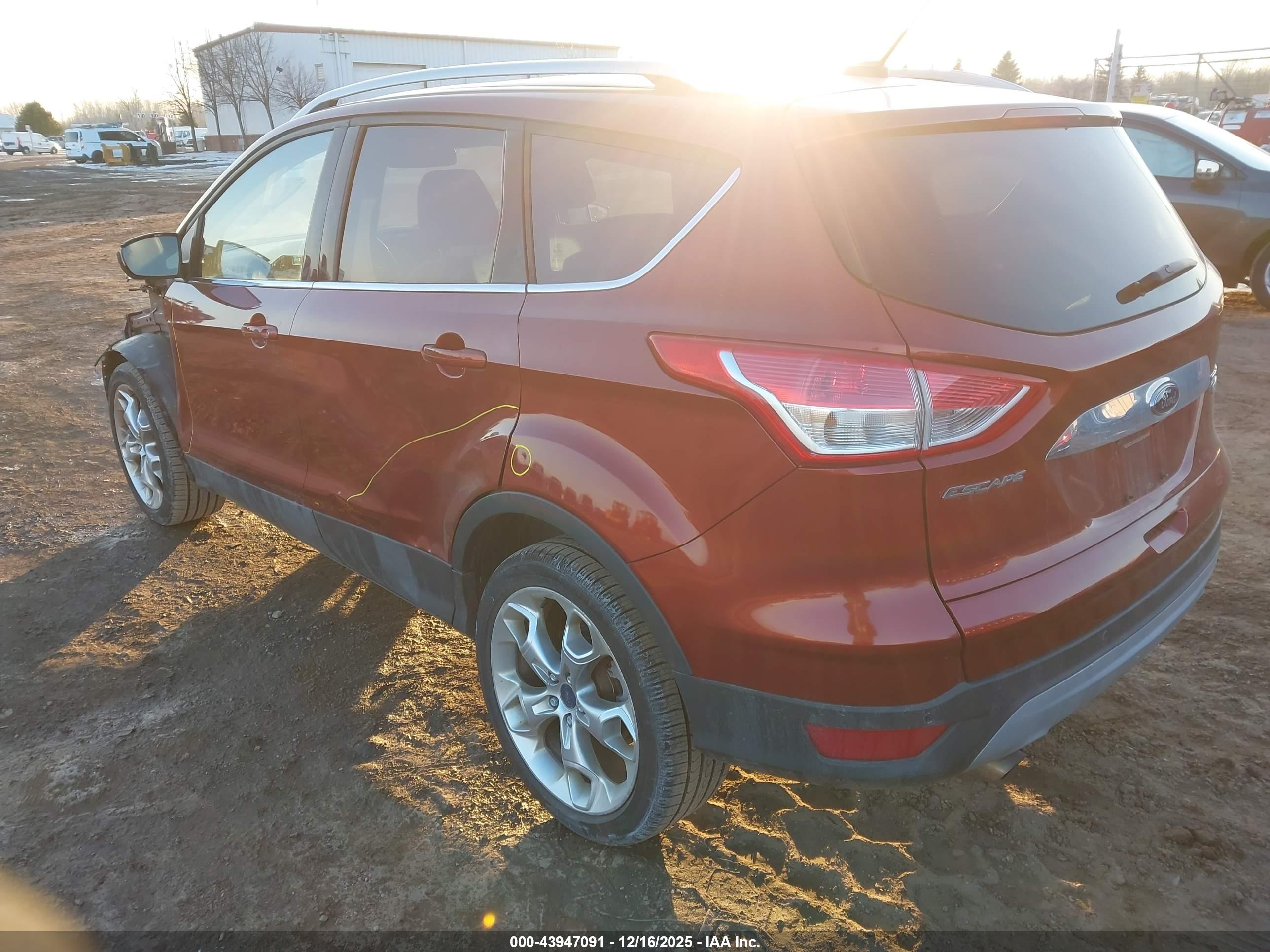 FORD ESCAPE image 3