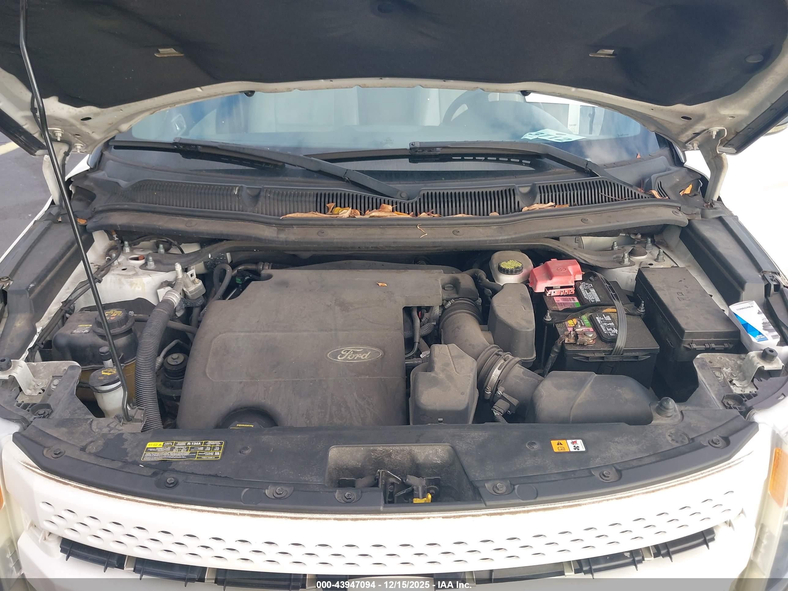 FORD EXPLORER image 10