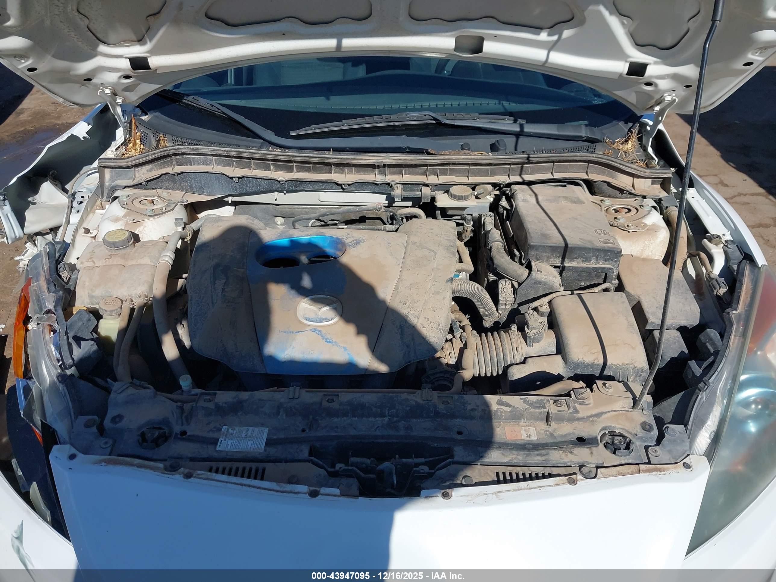MAZDA MAZDA3 image 10