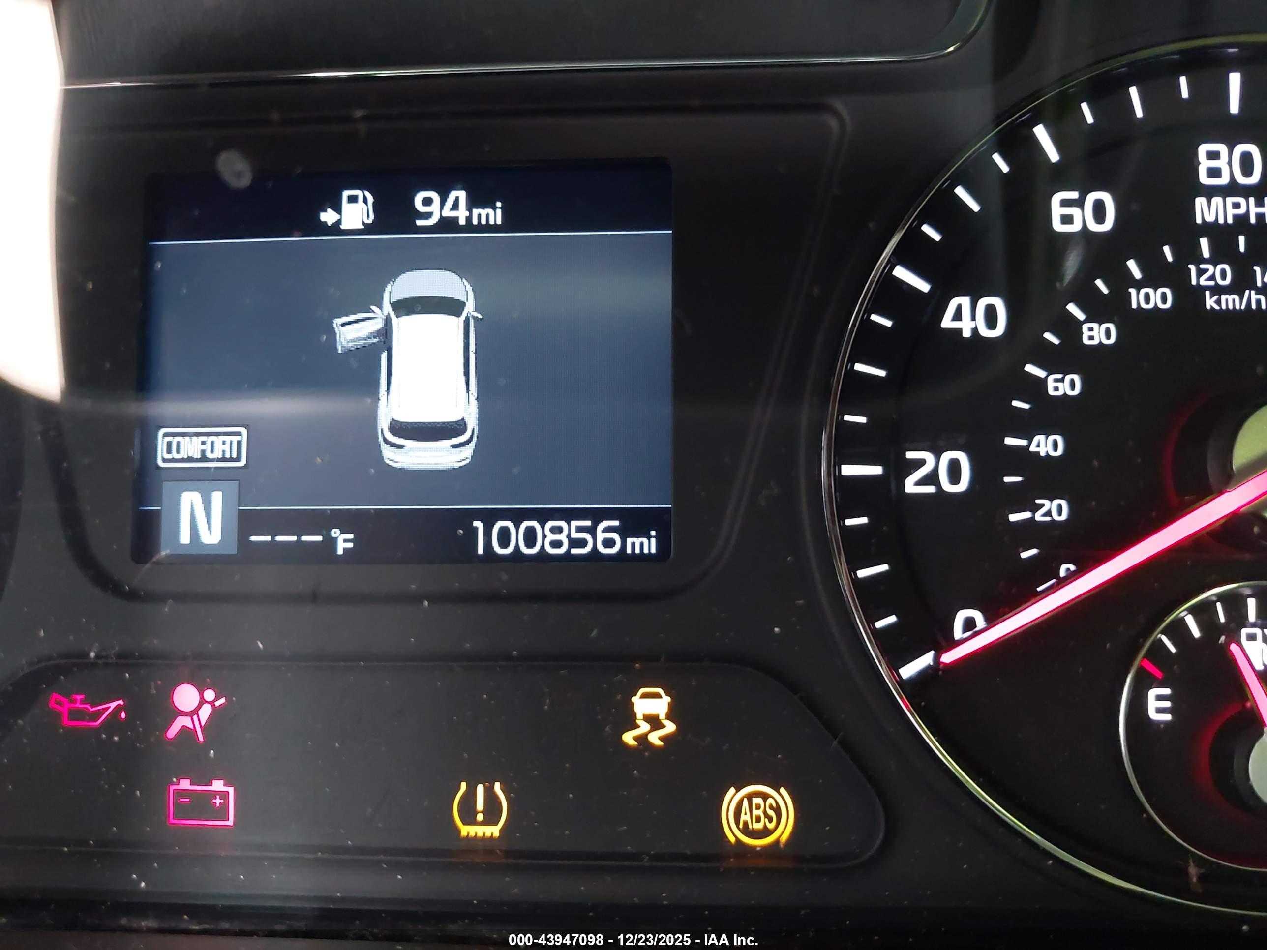 KIA SORENTO image 7