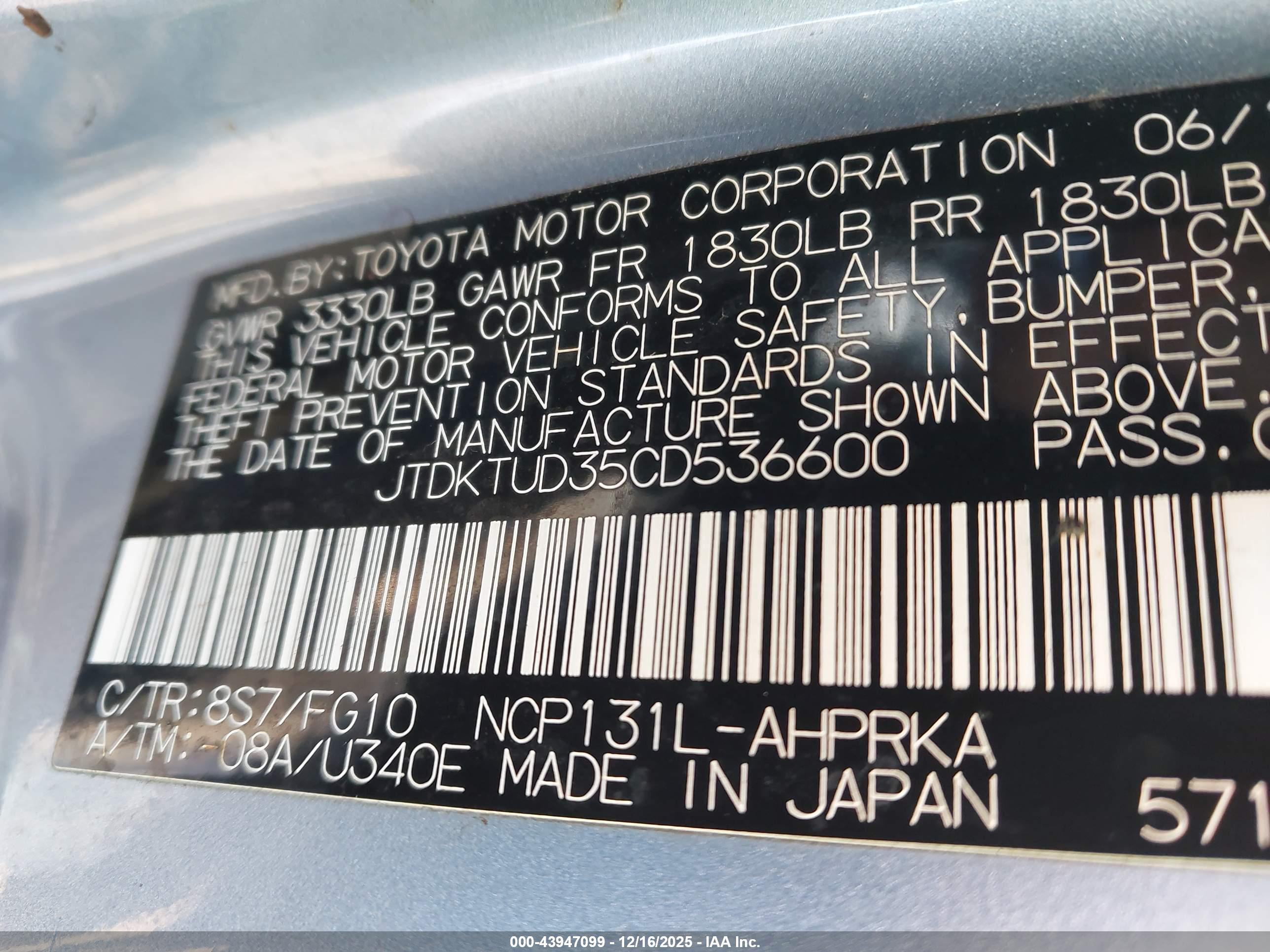 TOYOTA YARIS image 9