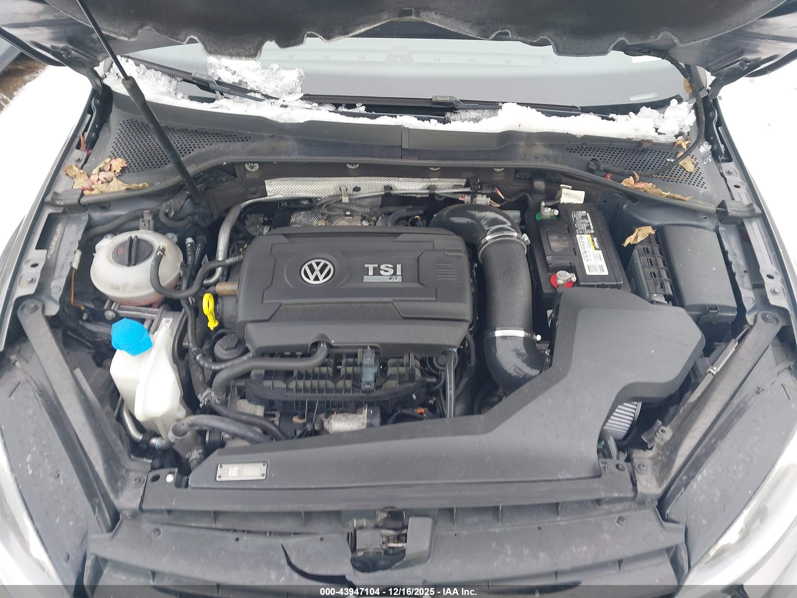 VOLKSWAGEN GOLF image 10