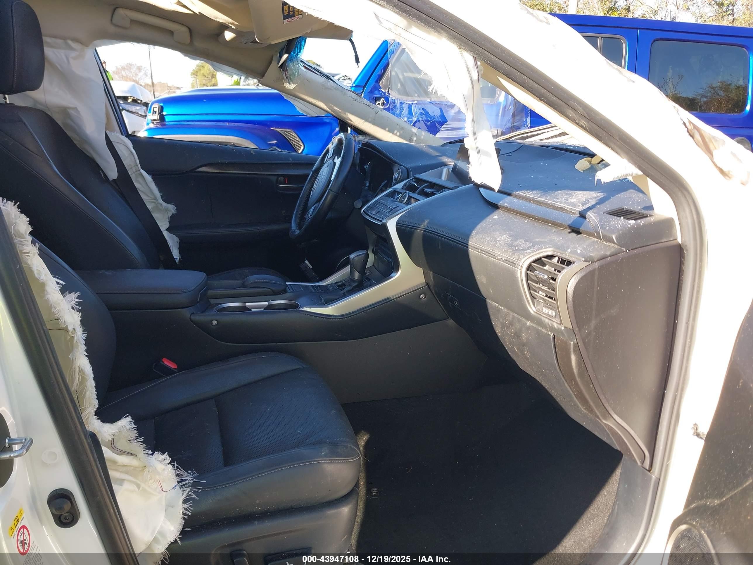 LEXUS NX image 5