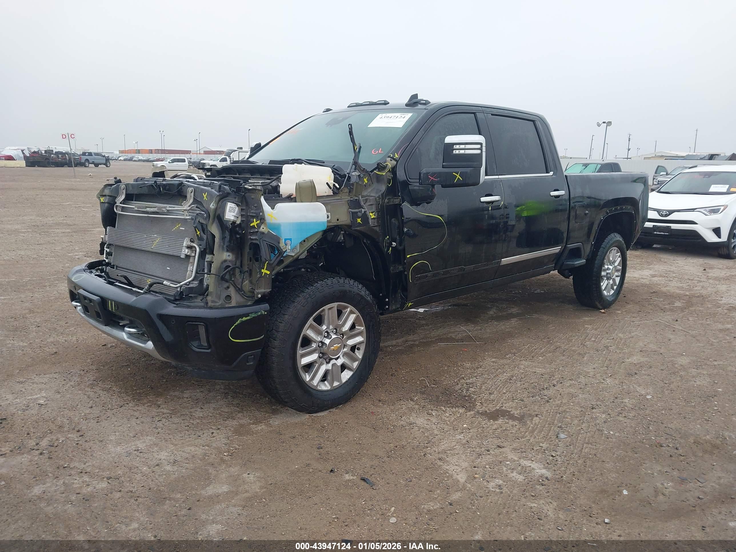 CHEVROLET SILVERADO image 2