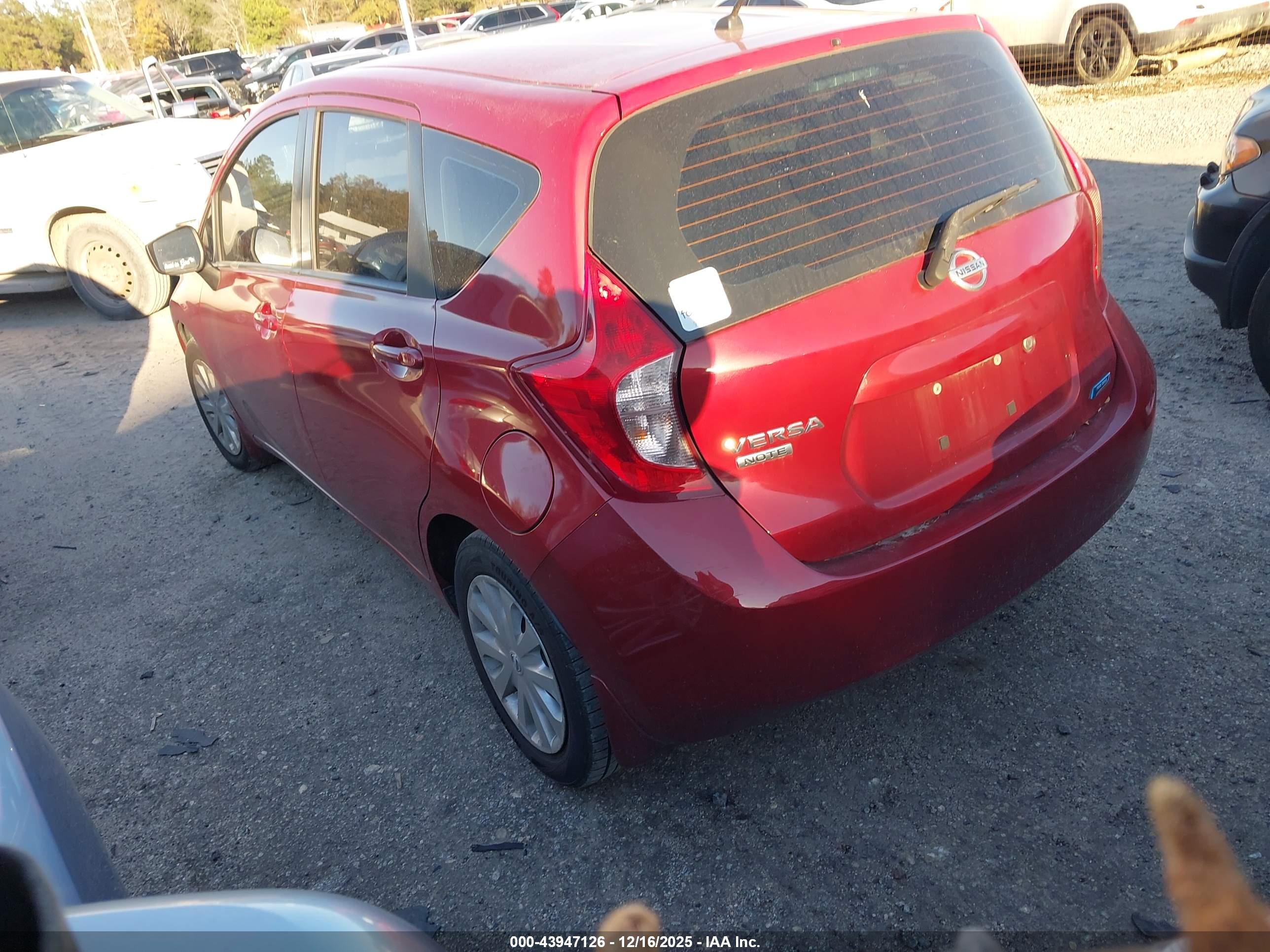 NISSAN VERSA image 3